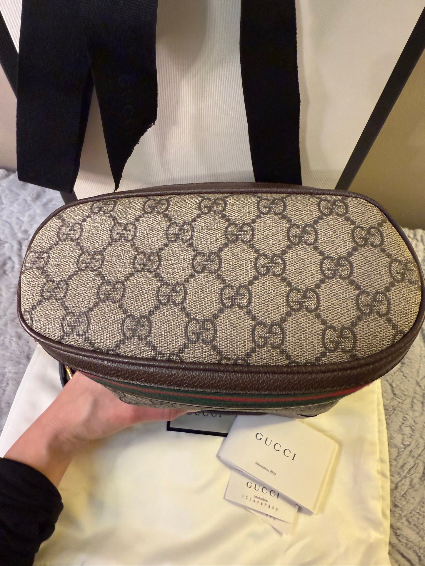 Gucci Ophidia GG Bucket Bag Small