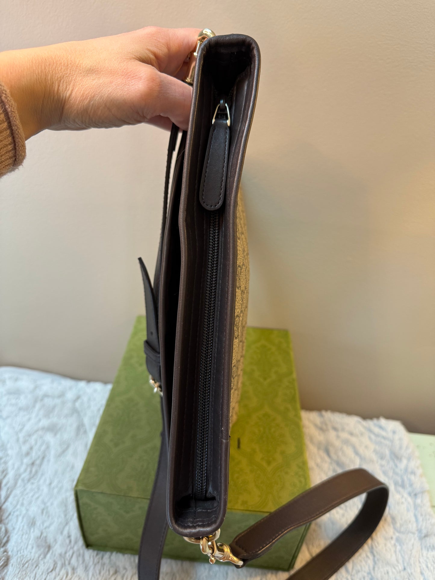 Gucci Supreme Monogram Web Messenger Bag