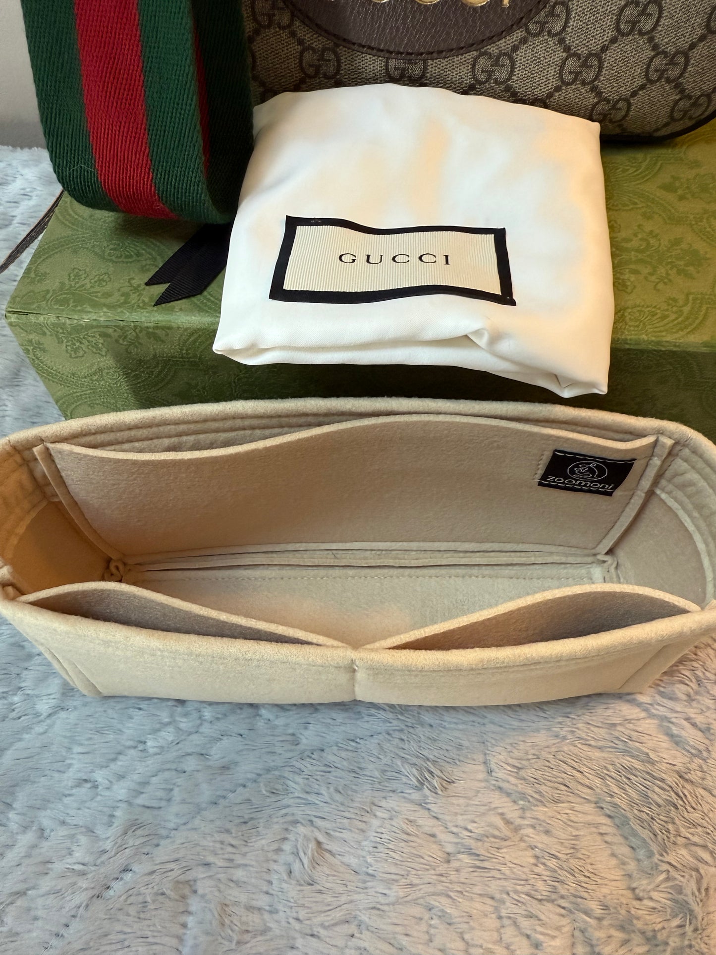 Gucci
GG Supreme Neo (Unisex)