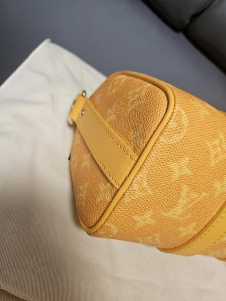 Louis Vuitton The Keepall Bandoulière 25