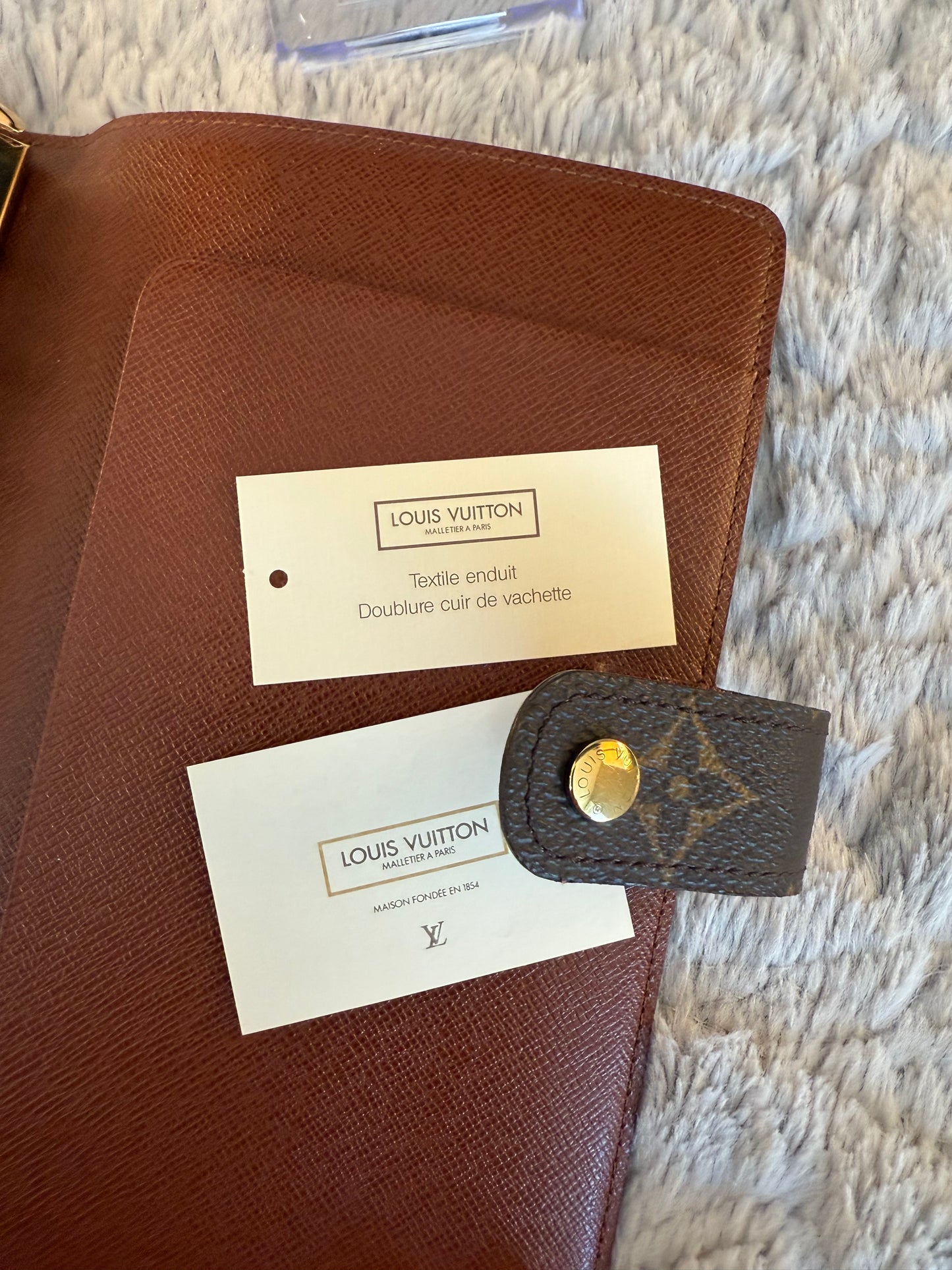 Medium Ring Agenda Cover