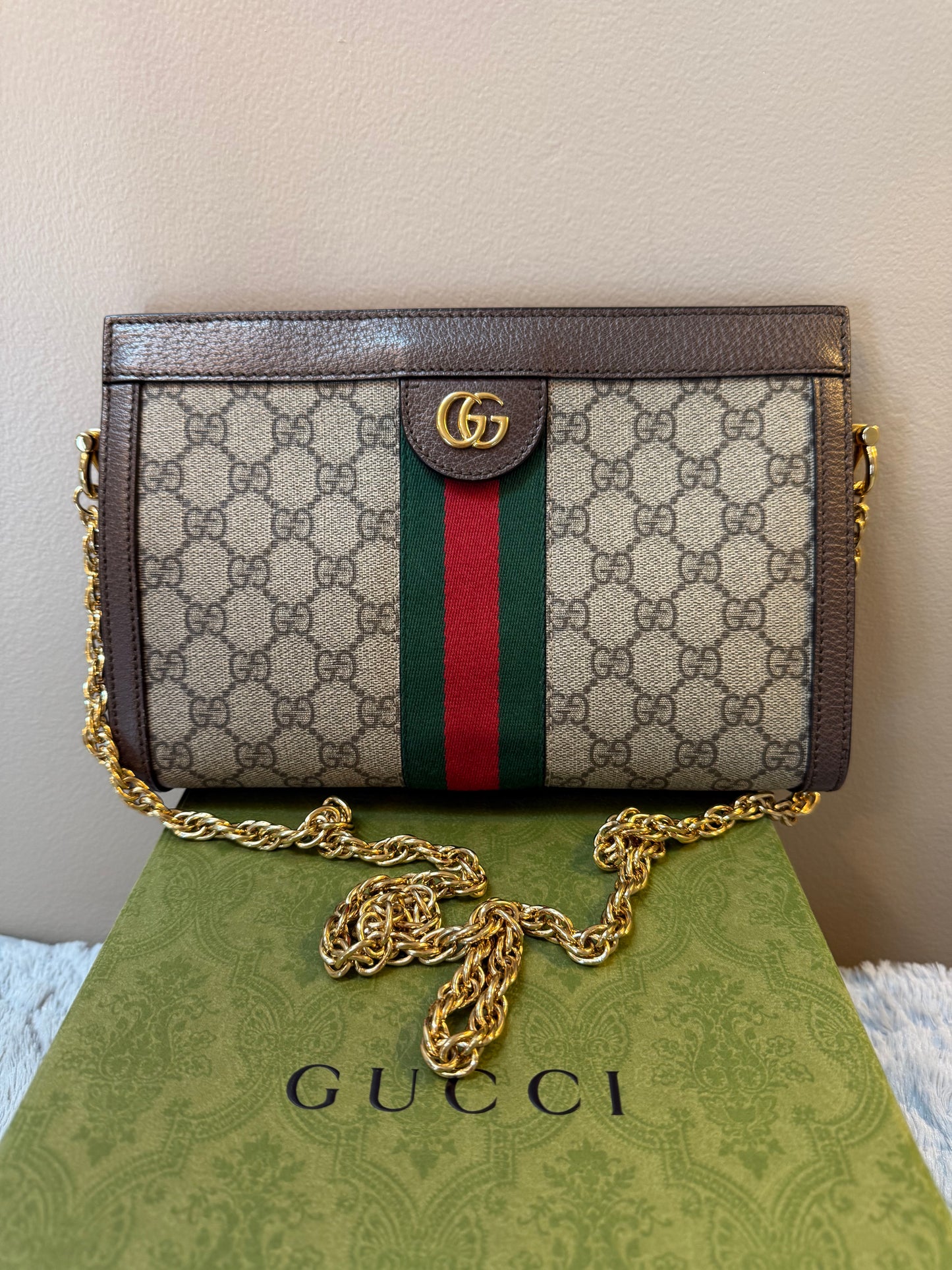 Gucci Supreme Ophidia Medium Chain Shoulder Bag