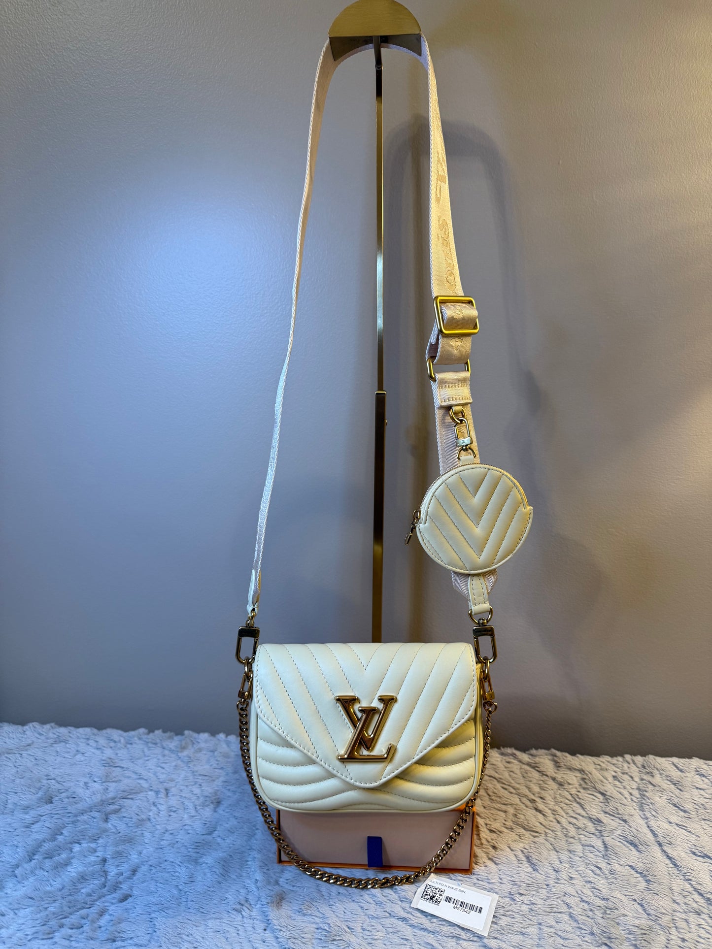 Louis Vuitton New Wave Multi Pochette