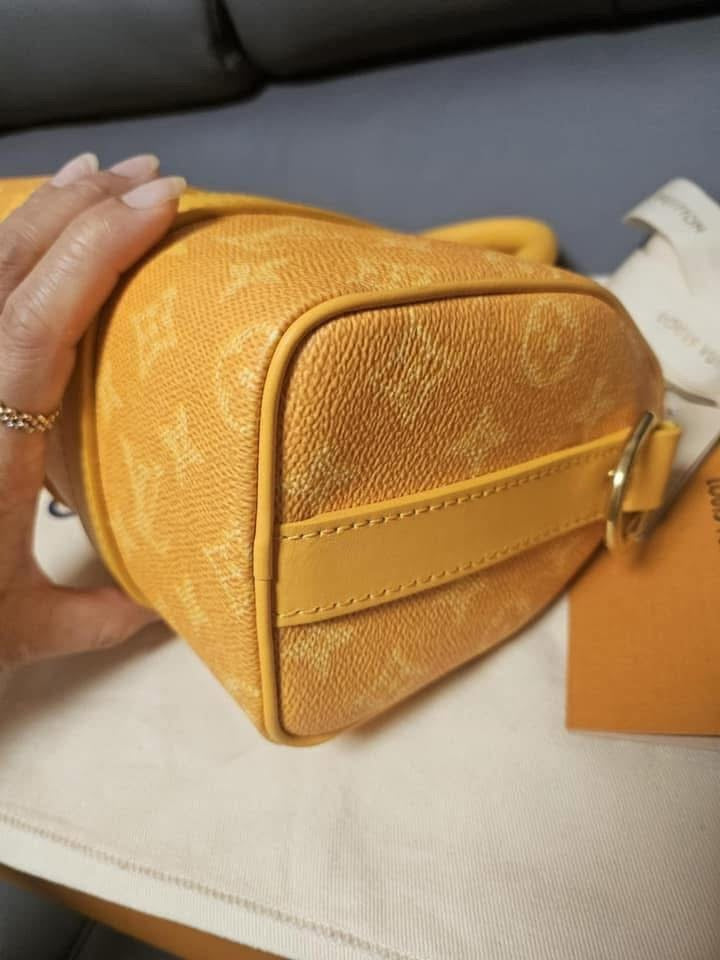 Louis Vuitton The Keepall Bandoulière 25