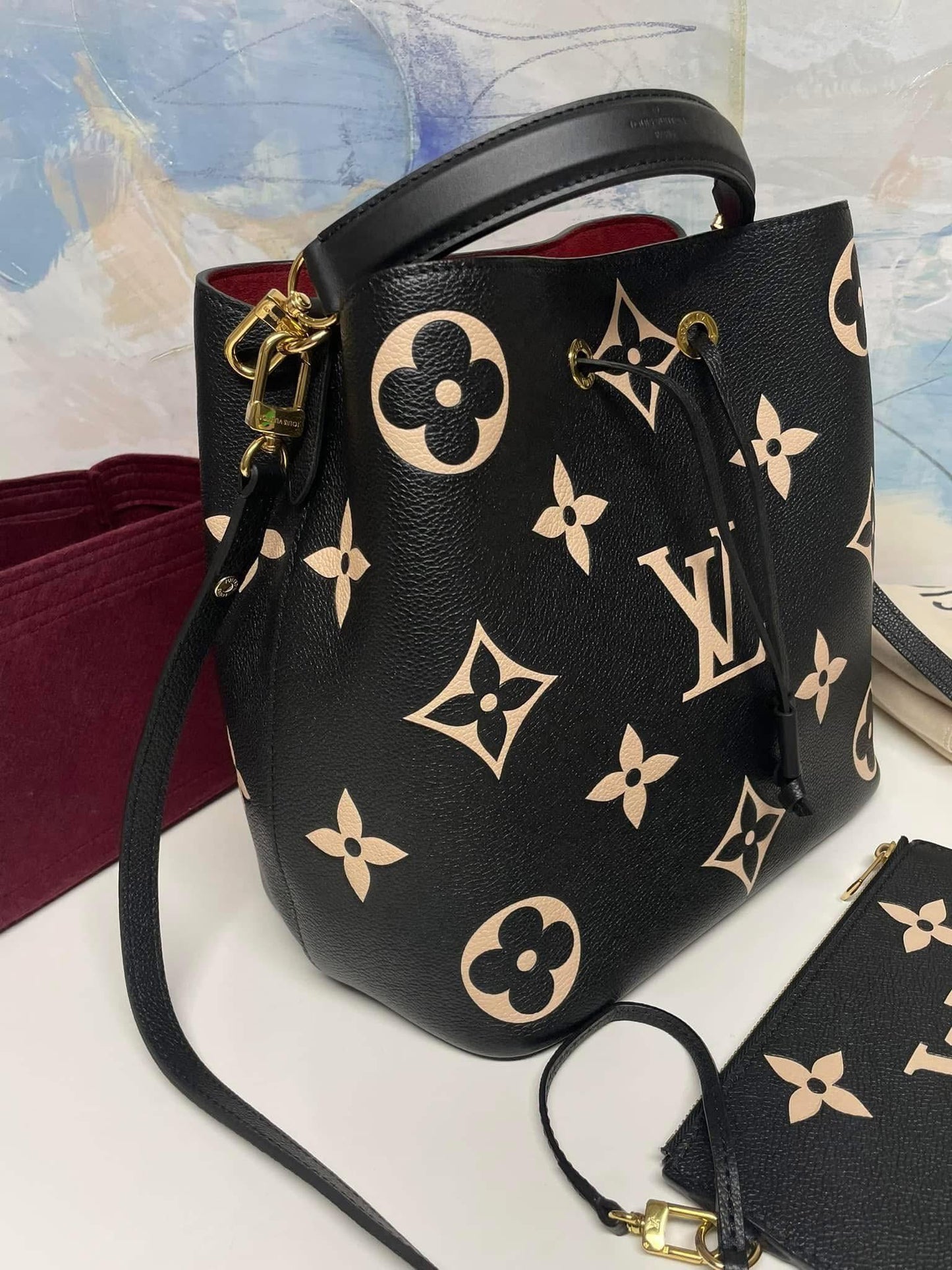 Louis Vuitton NeoNoe MM