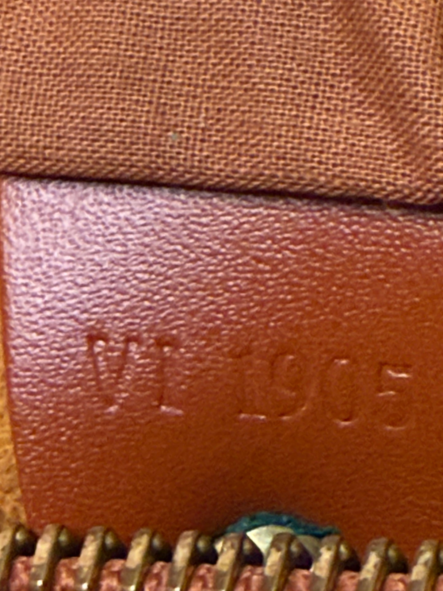 Louis Vuitton Epi Speedy 30