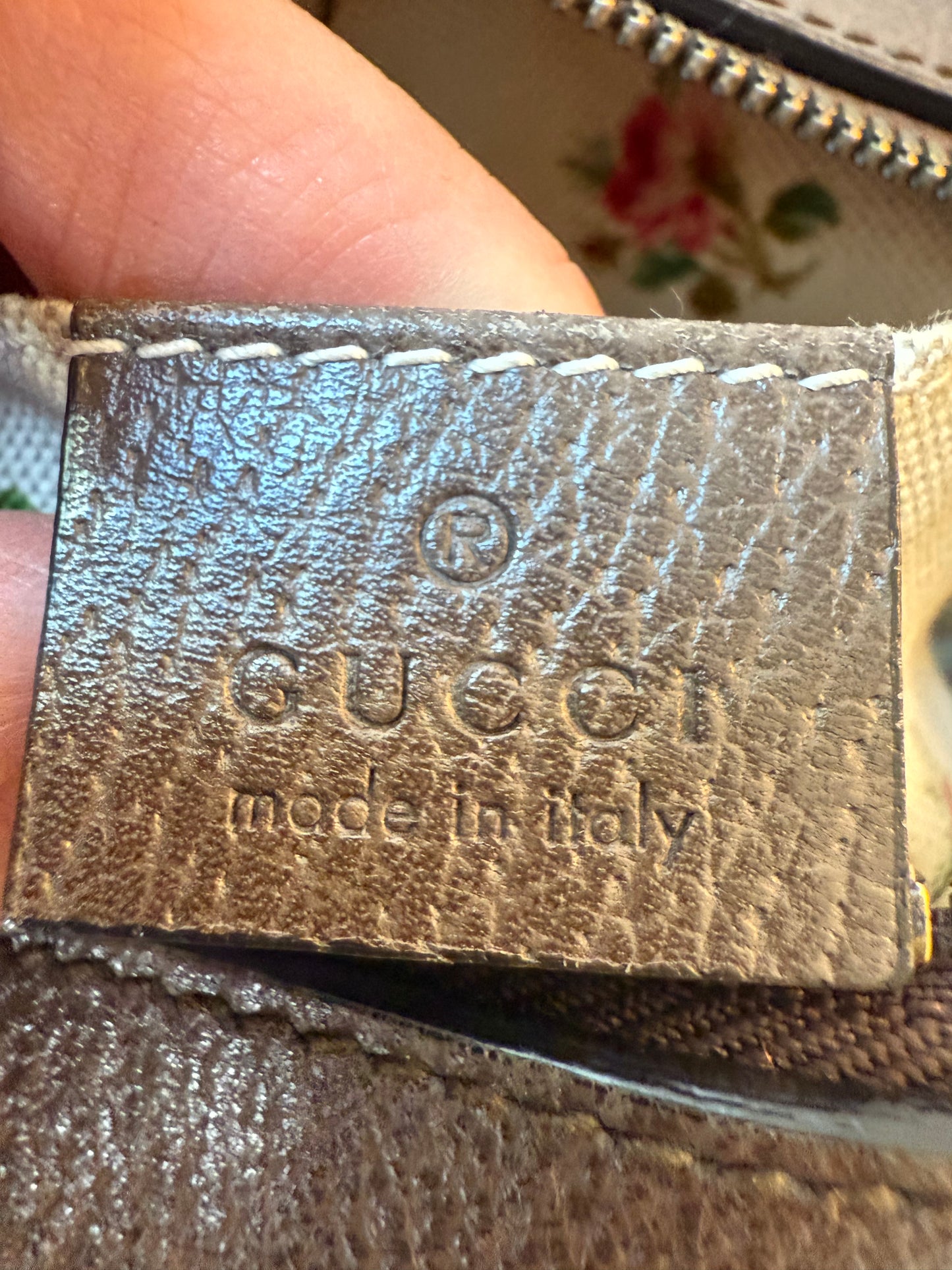 Gucci
GG Supreme Neo (Unisex)