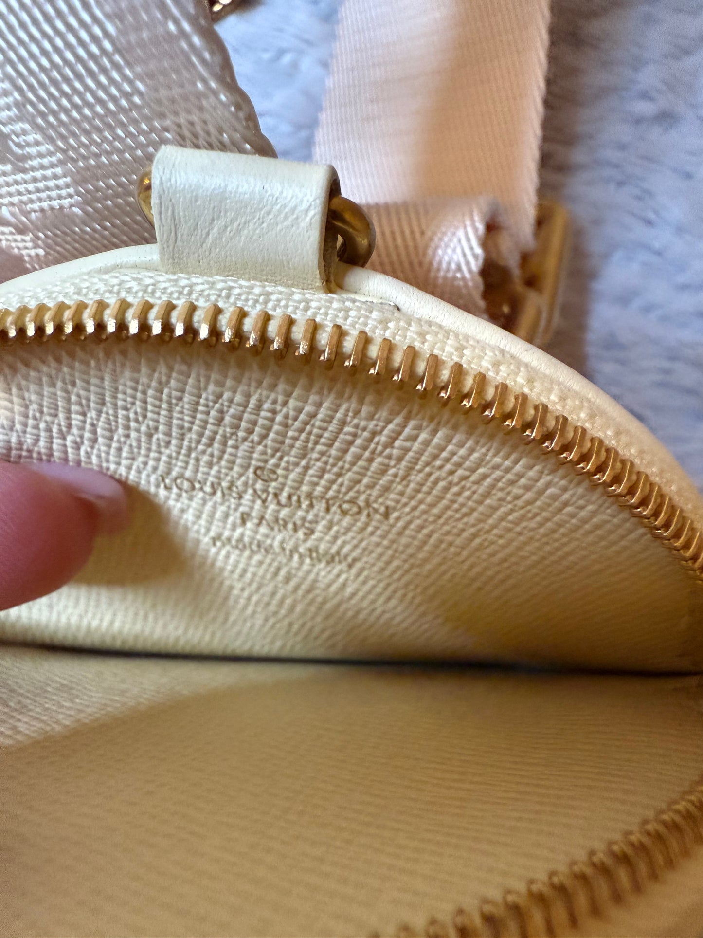Louis Vuitton New Wave Multi Pochette