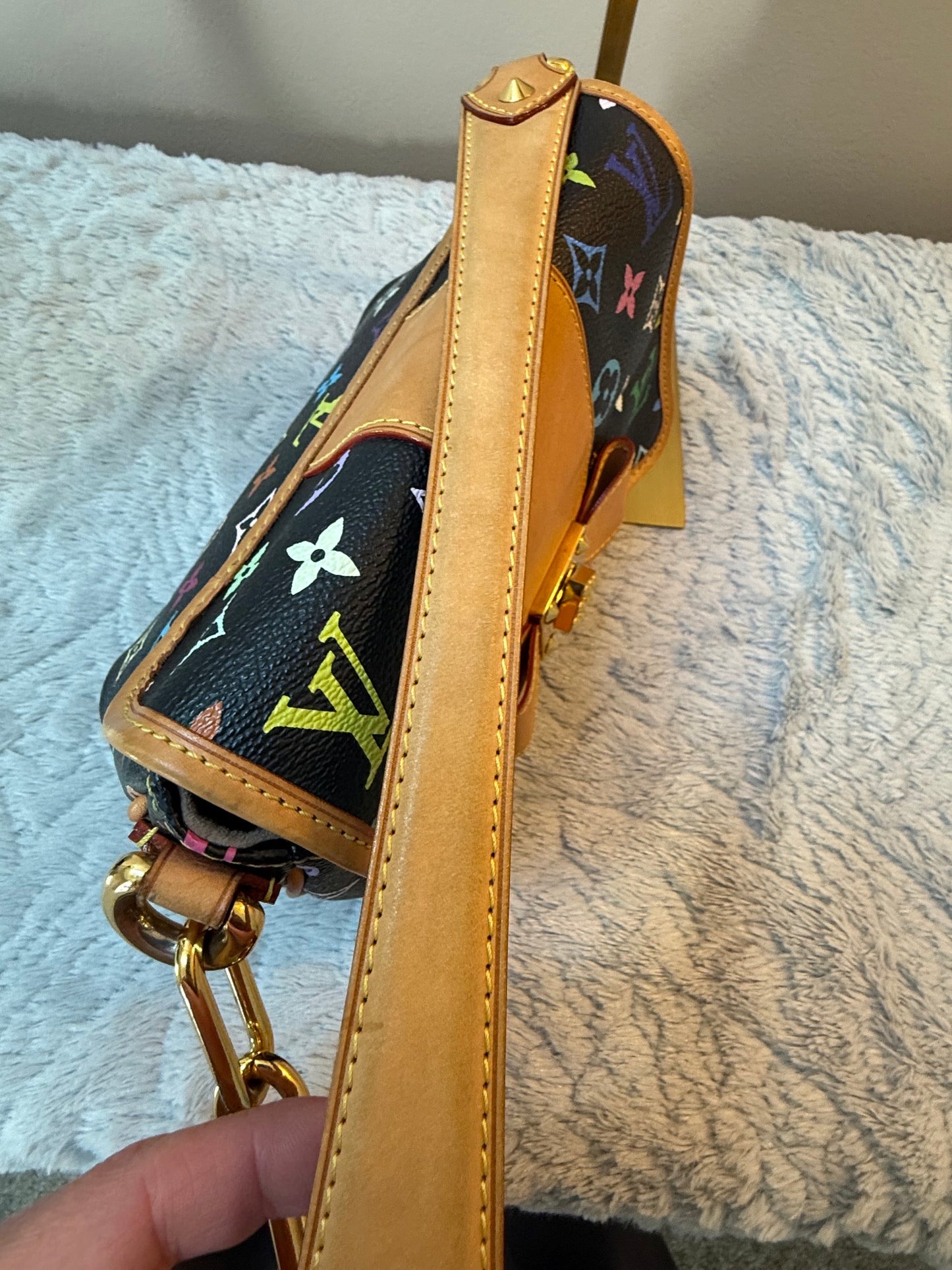 Louis Vuitton
Multicolore Monogram Patti