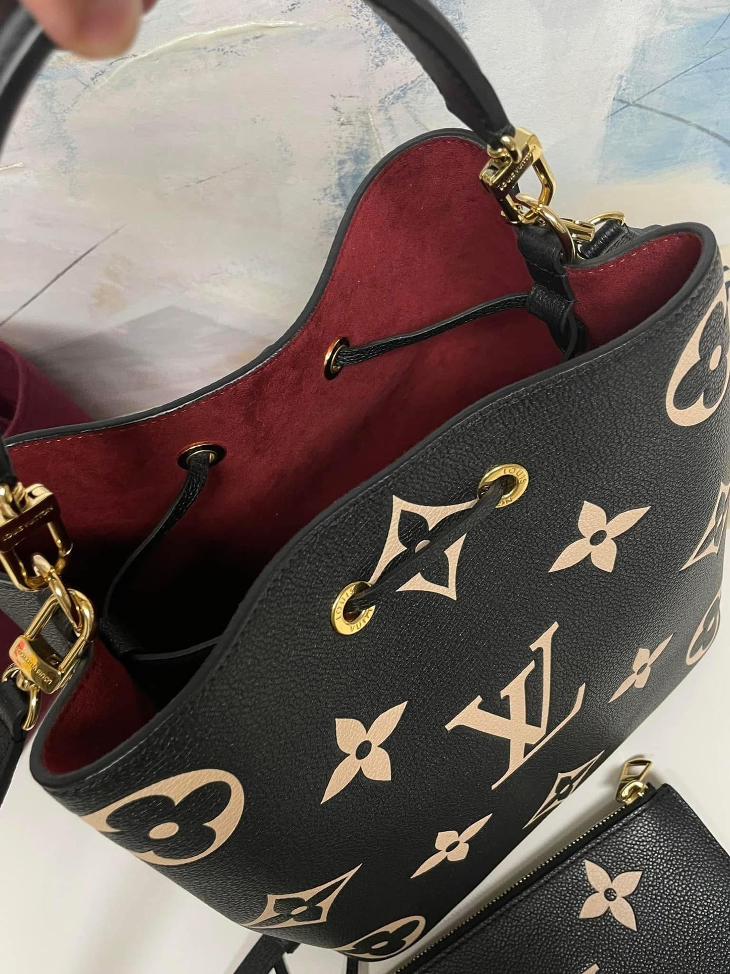 Louis Vuitton NeoNoe MM