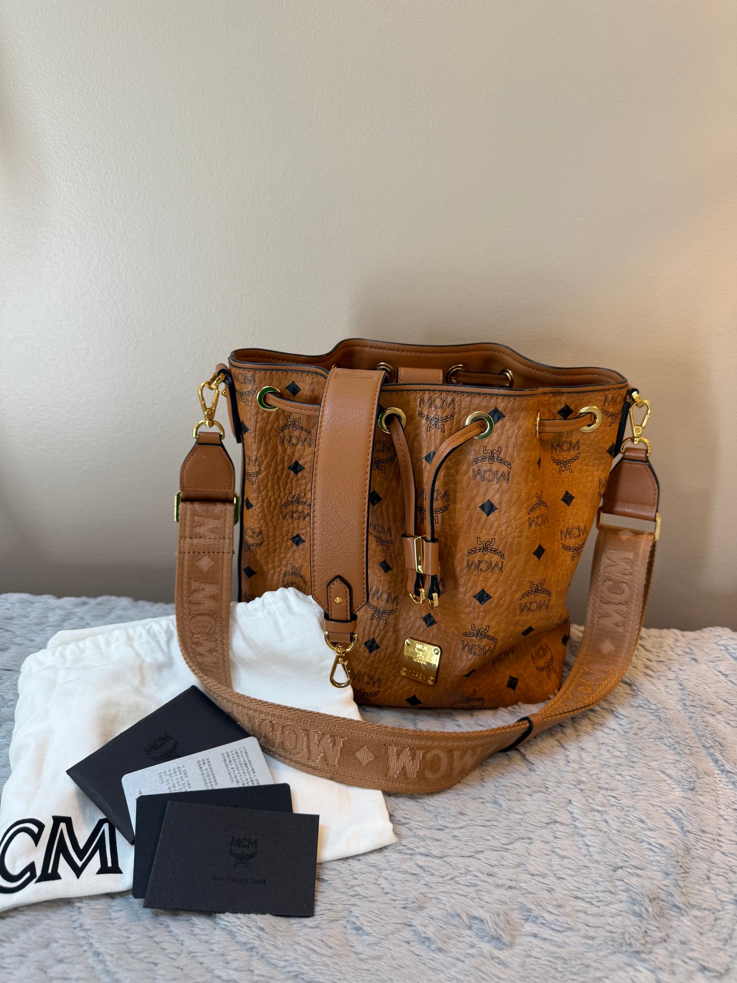 MCM Dessau Drawstring Bag In Visetos- Medium