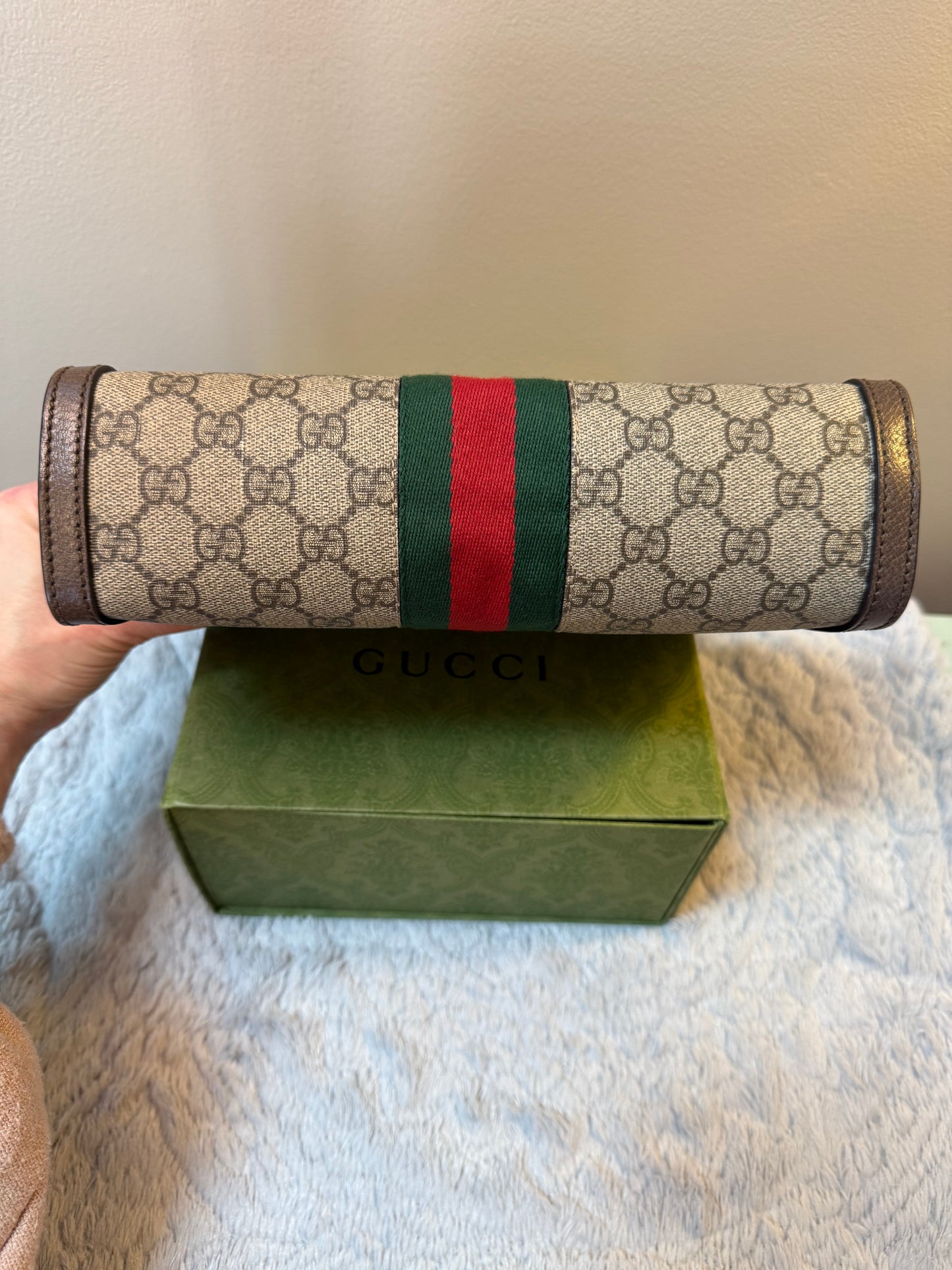 Gucci Supreme Ophidia Medium Chain Shoulder Bag