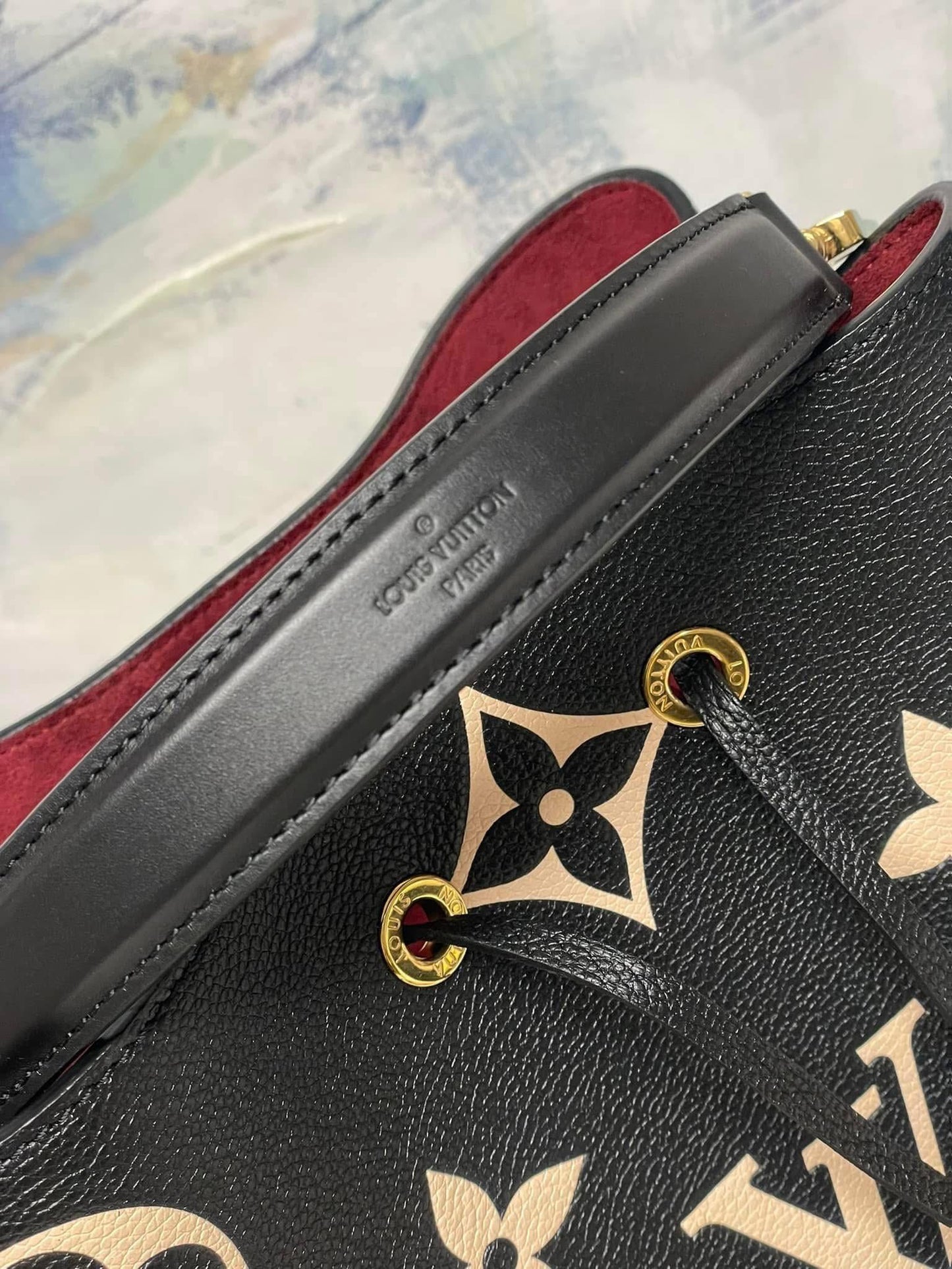 Louis Vuitton NeoNoe MM