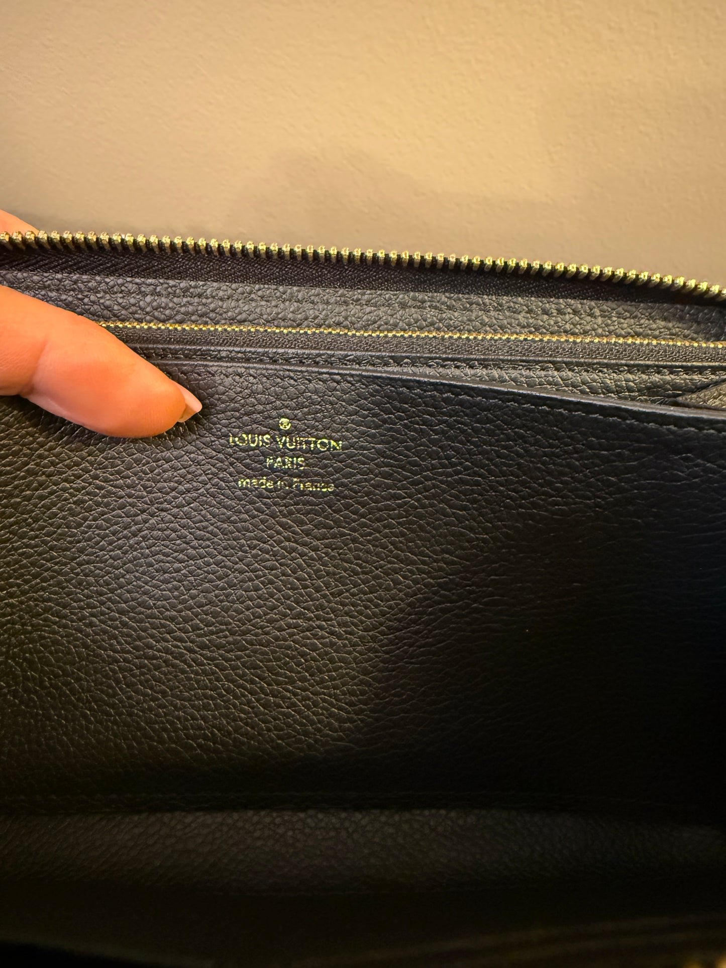 Limited Edition LOUIS VUITTON Crafty
Monogram Empreinte Zippy Wallet