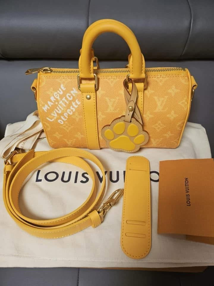 Louis Vuitton The Keepall Bandoulière 25