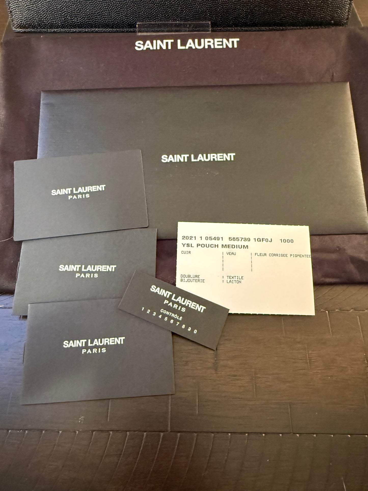 SAINT LAURENT UPTOWN POUCH IN GRAIN DE POUDRE LEATHER-NWT