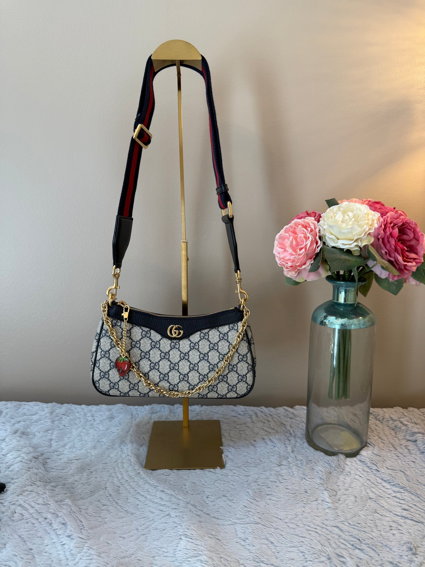 Gucci Supreme Strawberry Handbag (New)