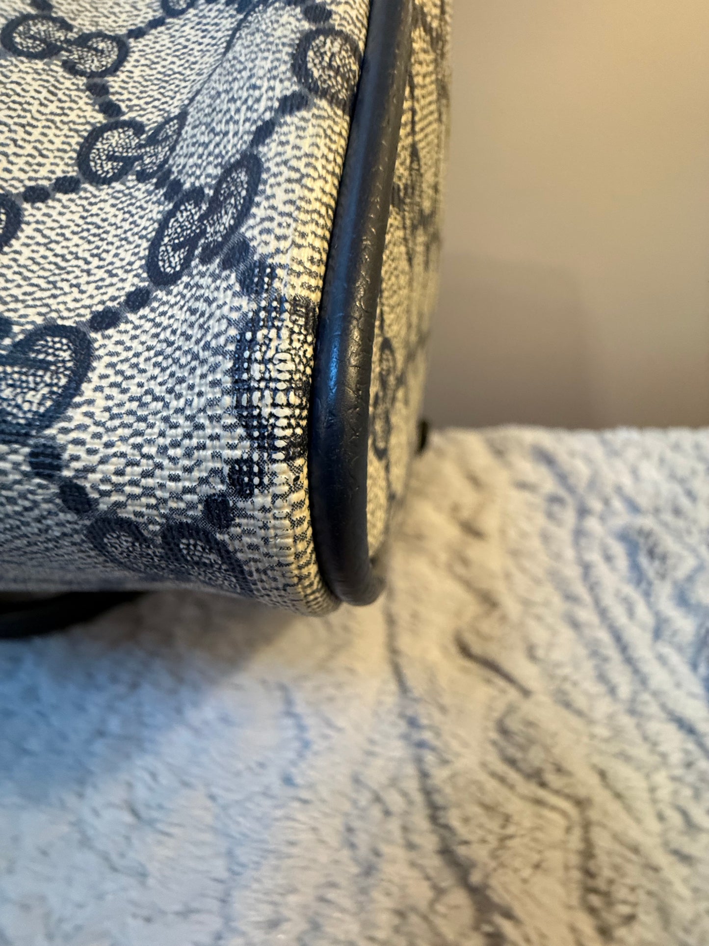 Gucci
GG Supreme Boston Bag- Vintage