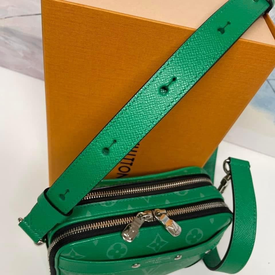 Louis Vuitton Alpha Wearable Wallet in Taigarama (Unisex)