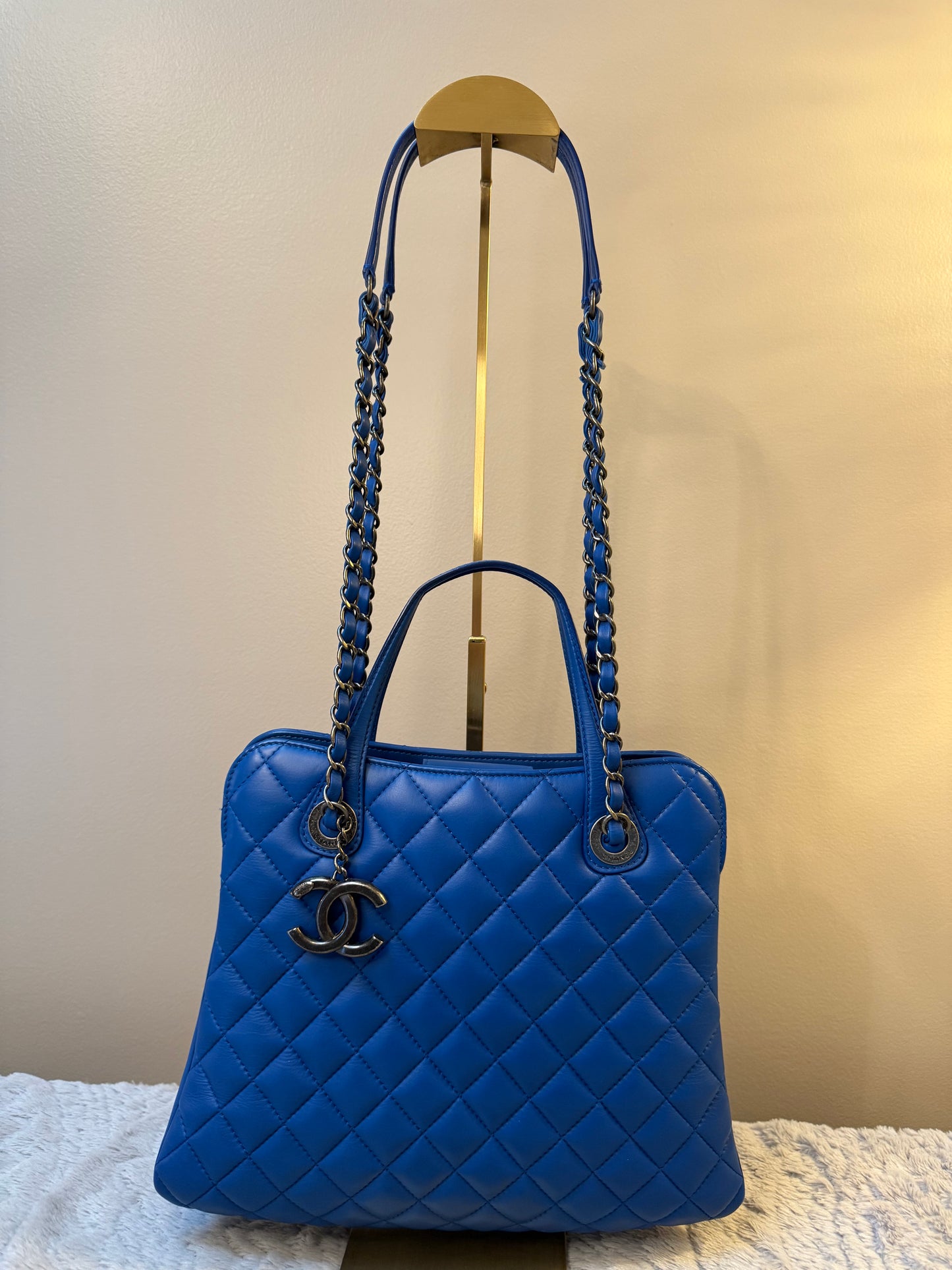 CHANEL Quilted Lambskin Matelassé Tote — Royal Blue | Gunmetal Hardware