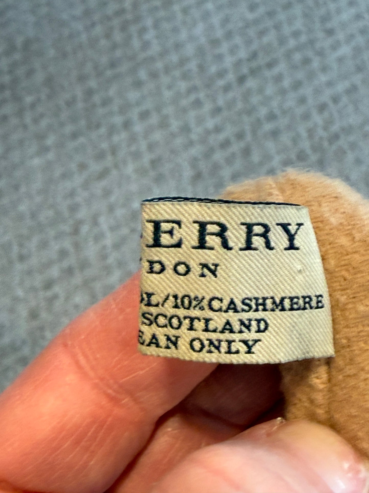 Burberry Wool/Cashmere Cape
