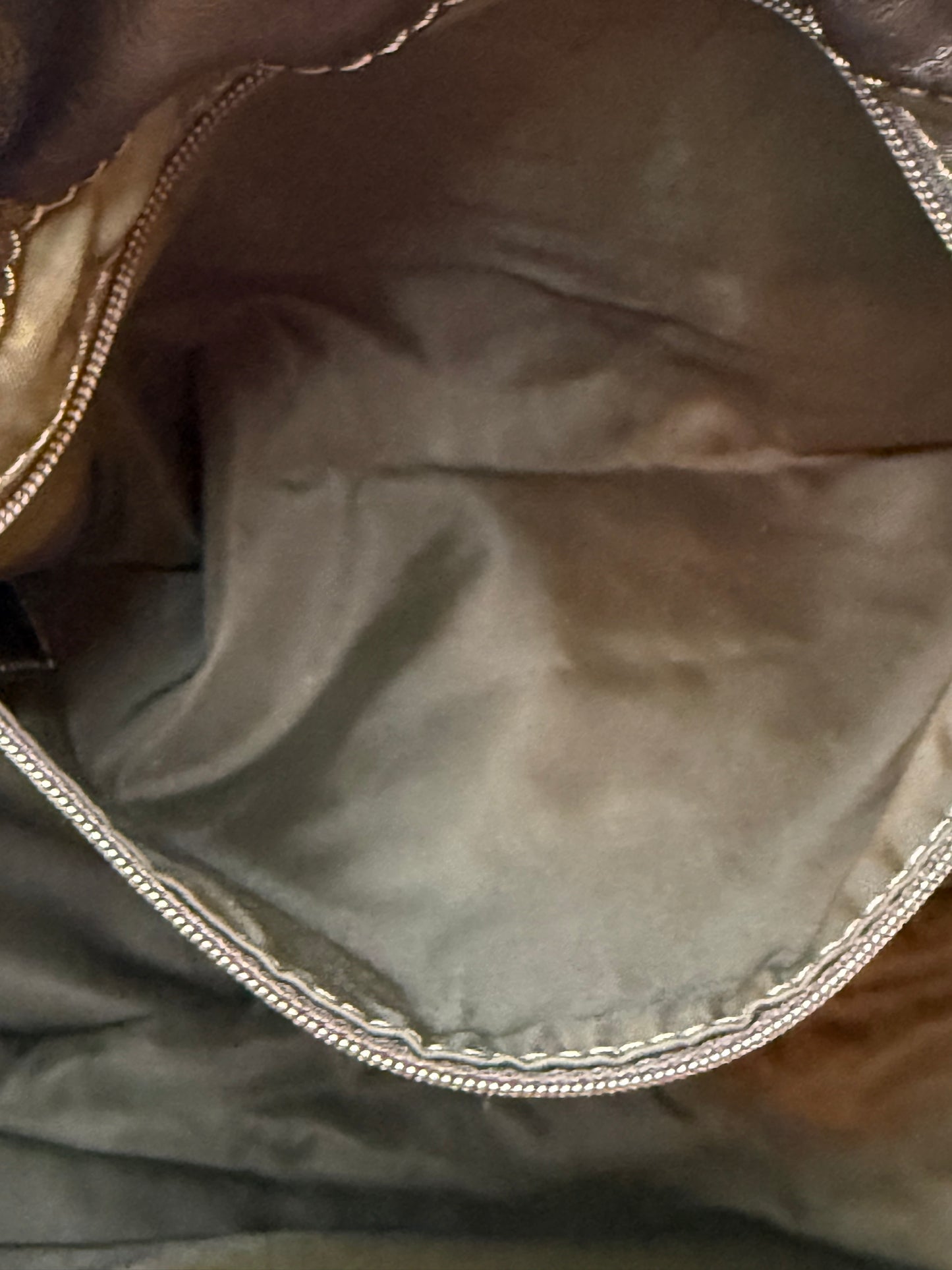 Christian Dior Charming Cannage
Quilted Satin Tote bag in black