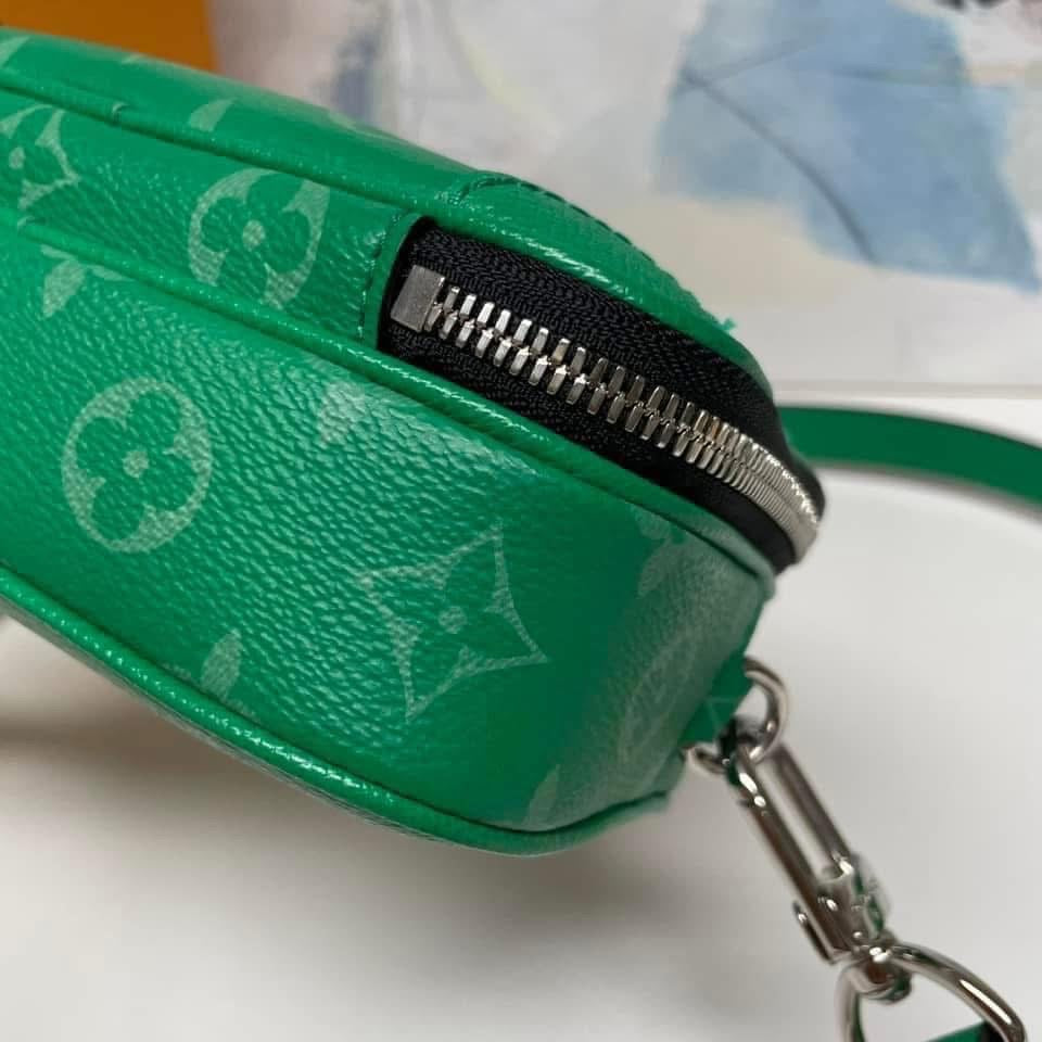 Louis Vuitton Alpha Wearable Wallet in Taigarama (Unisex)
