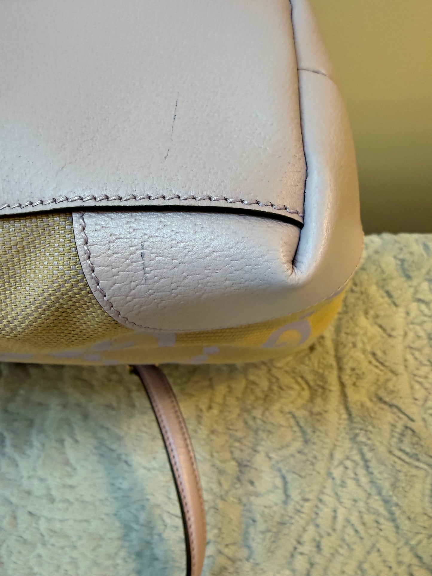 Gucci Ophidia Jumbo GG Medium Tote