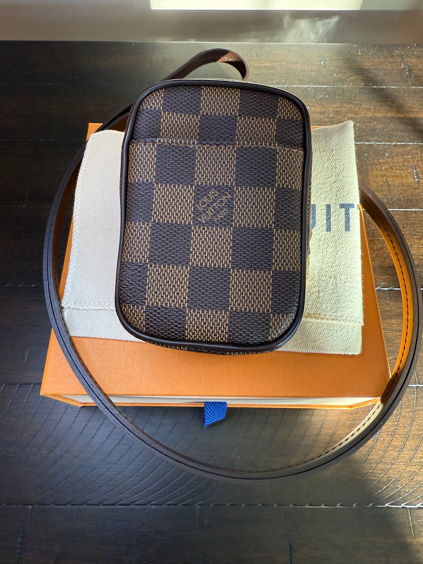 Louis Vuitton Damier Etui Okapi PM