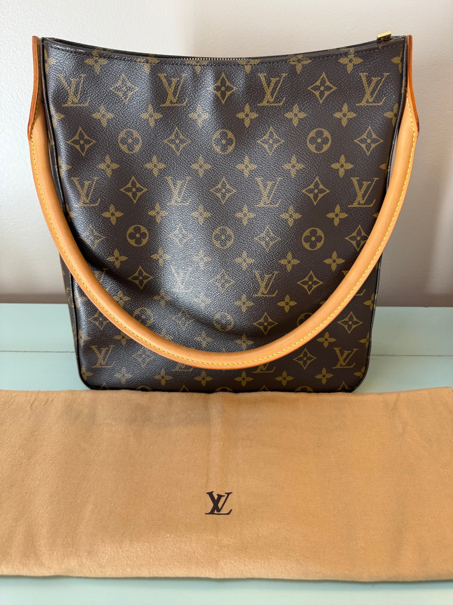 Louis Vuitton Looping GM- Like New