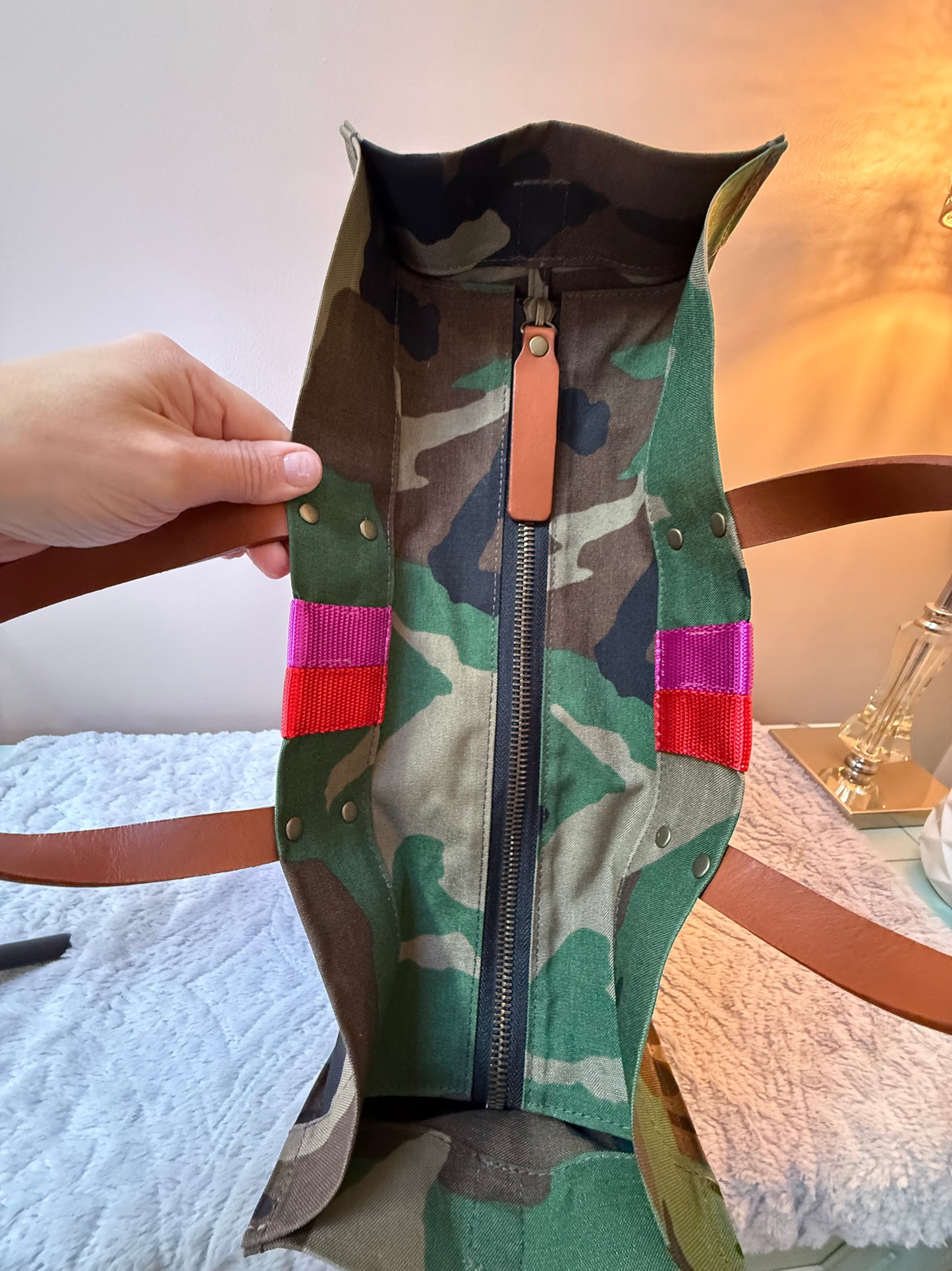 Parker Thatch XL Camouflage Mimi with Shoulder Strap