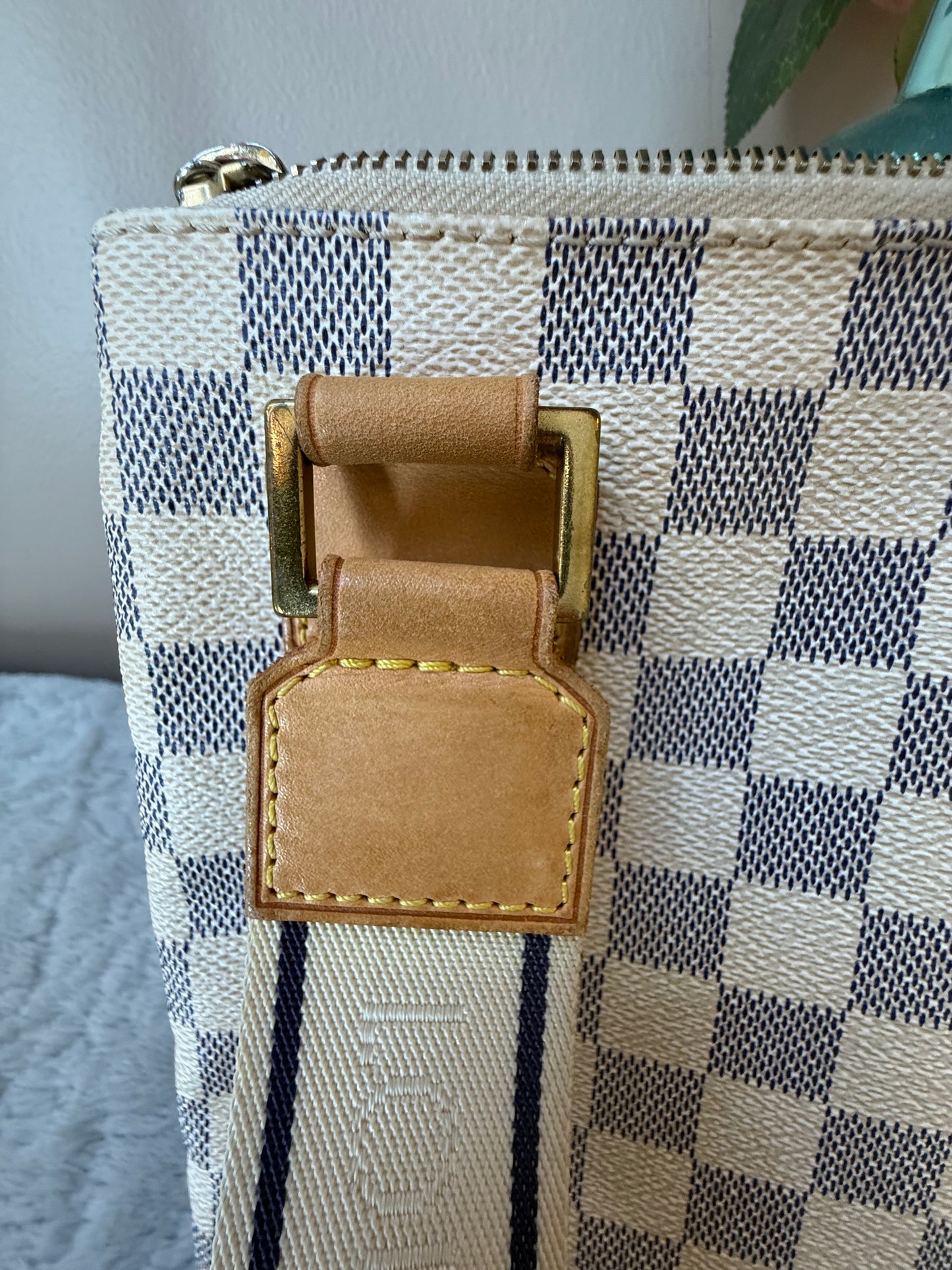 Louis Vuitton Pochette Bosphore (Damier Azur)