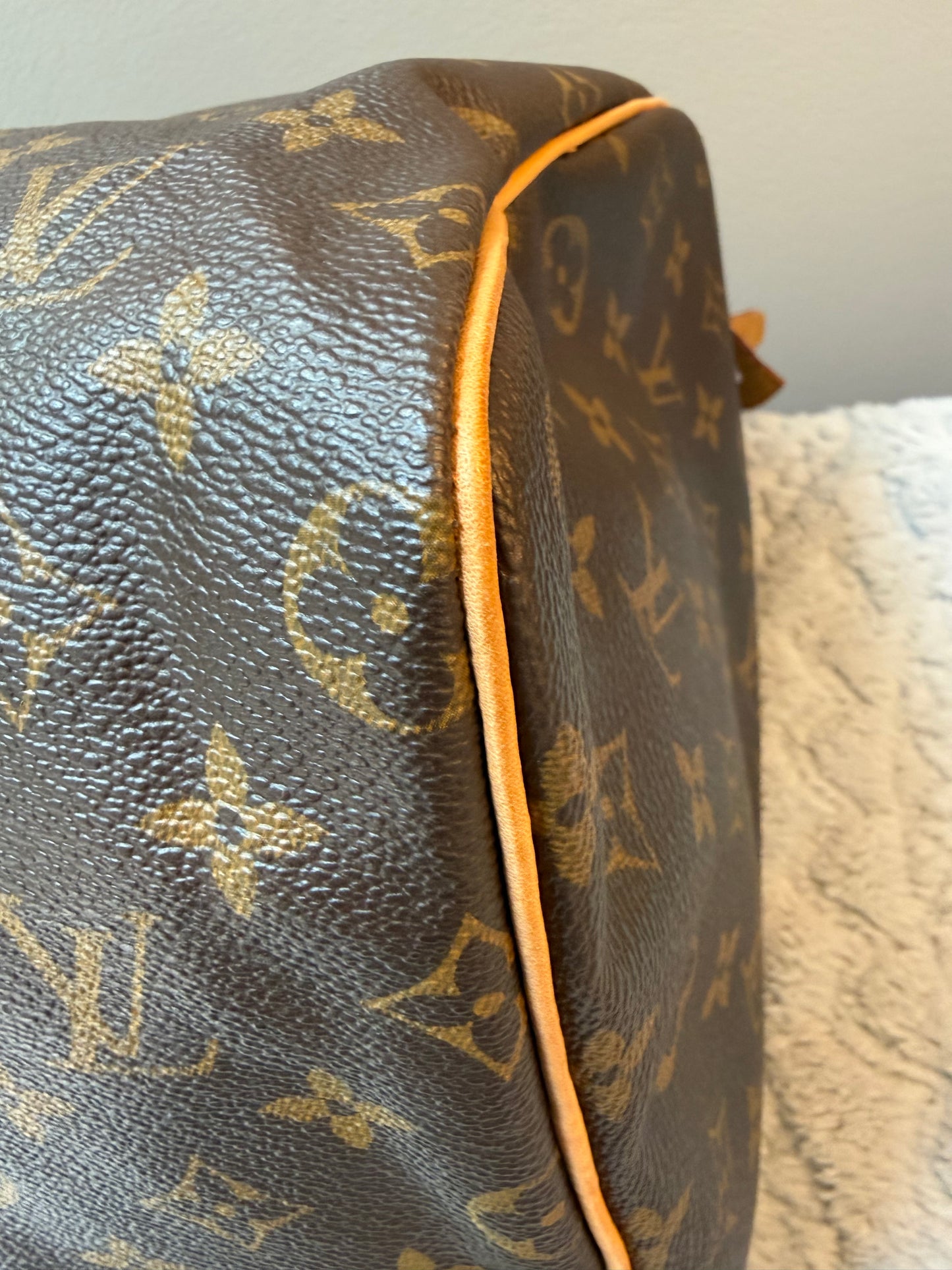 Louis Vuitton Speedy 40-customized