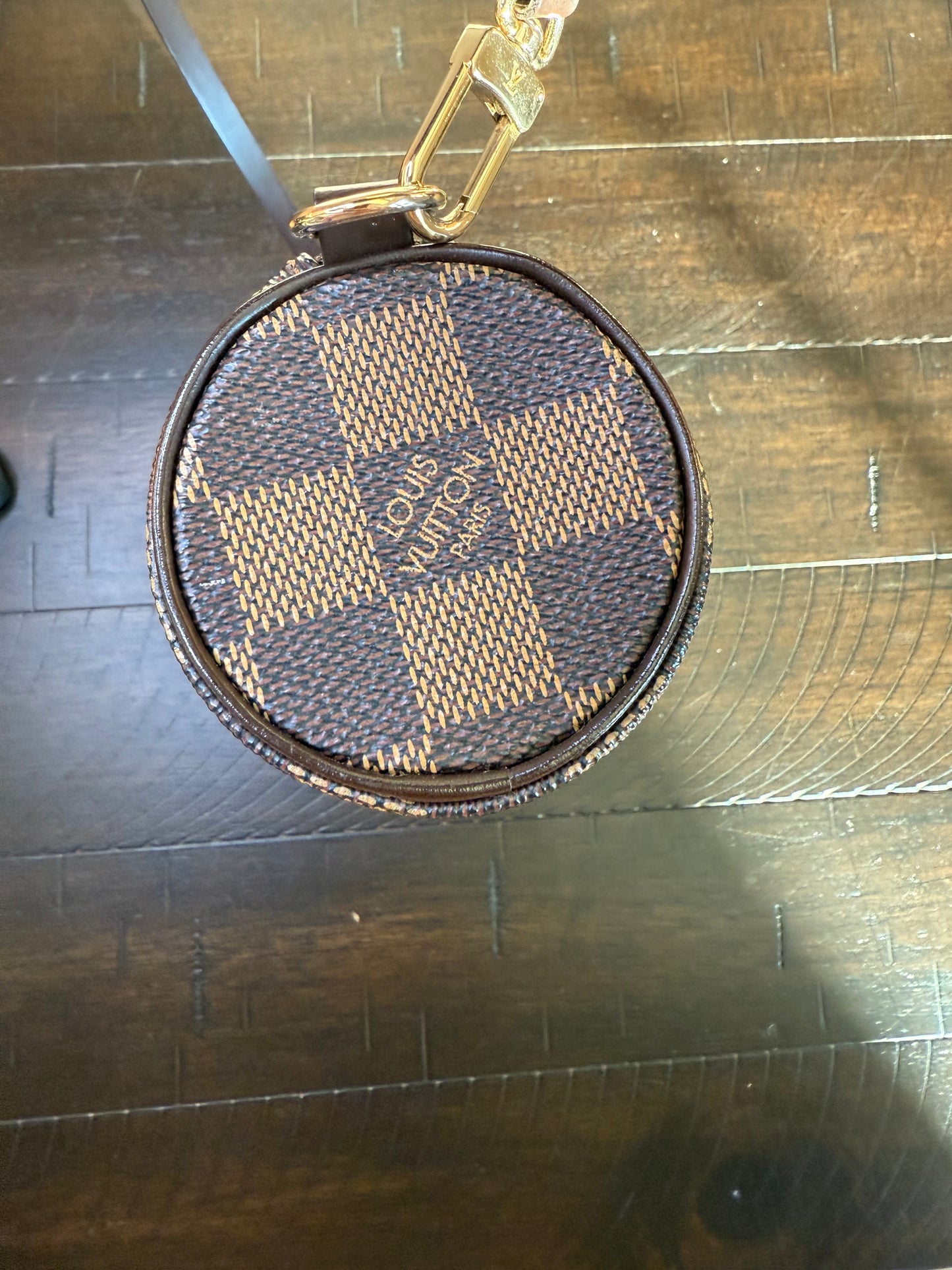 Louis Vuitton
Damier Ebene Papillon Pochette-would make a great gift!