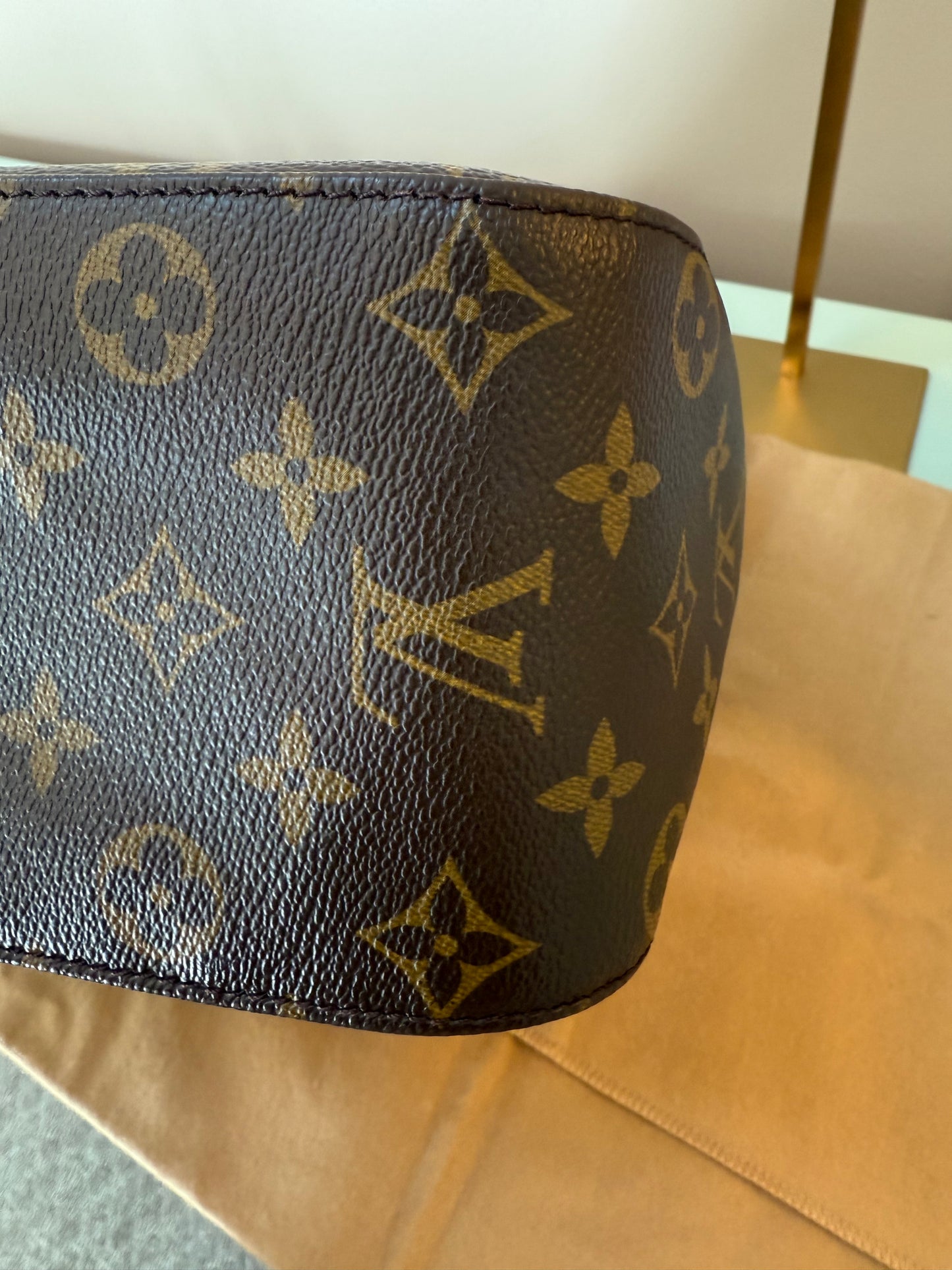 Louis Vuitton Looping GM- Like New