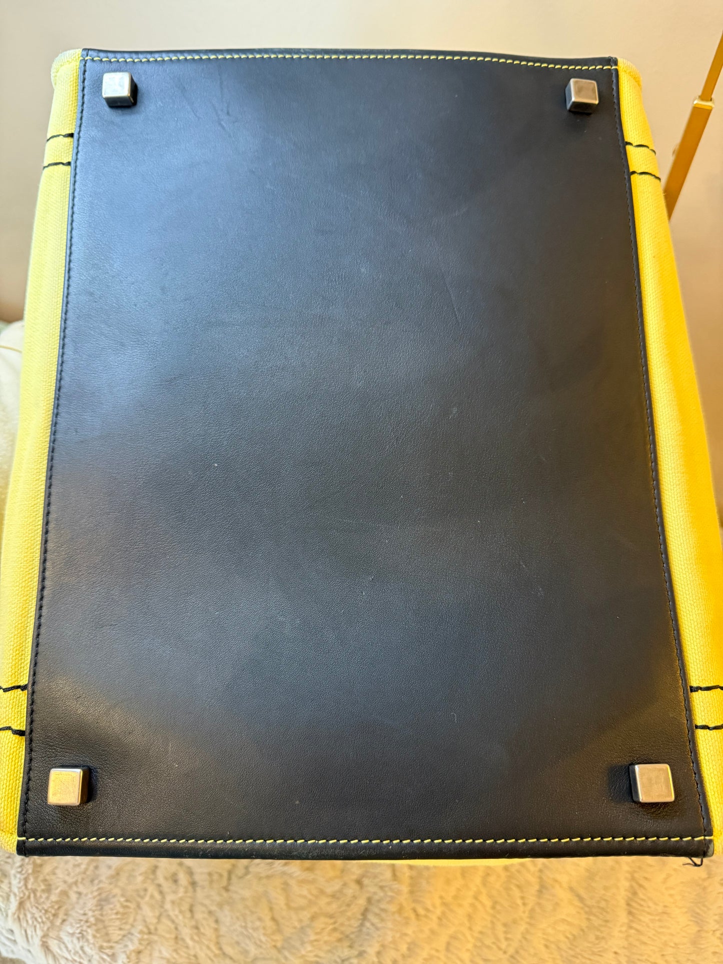 CELINE
Luggage Phantom cloth handbag
