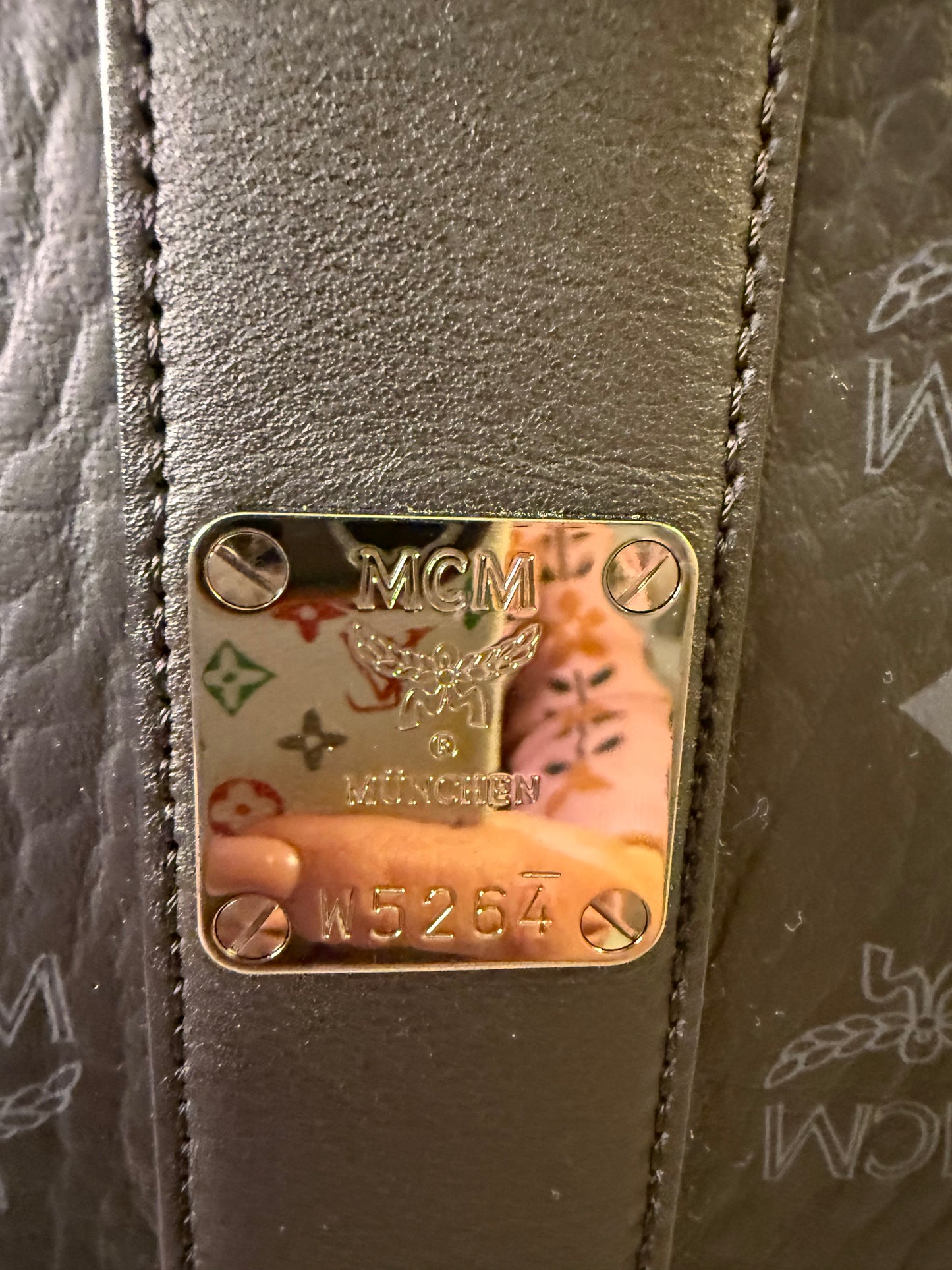 MCM Medium Shopper Tote