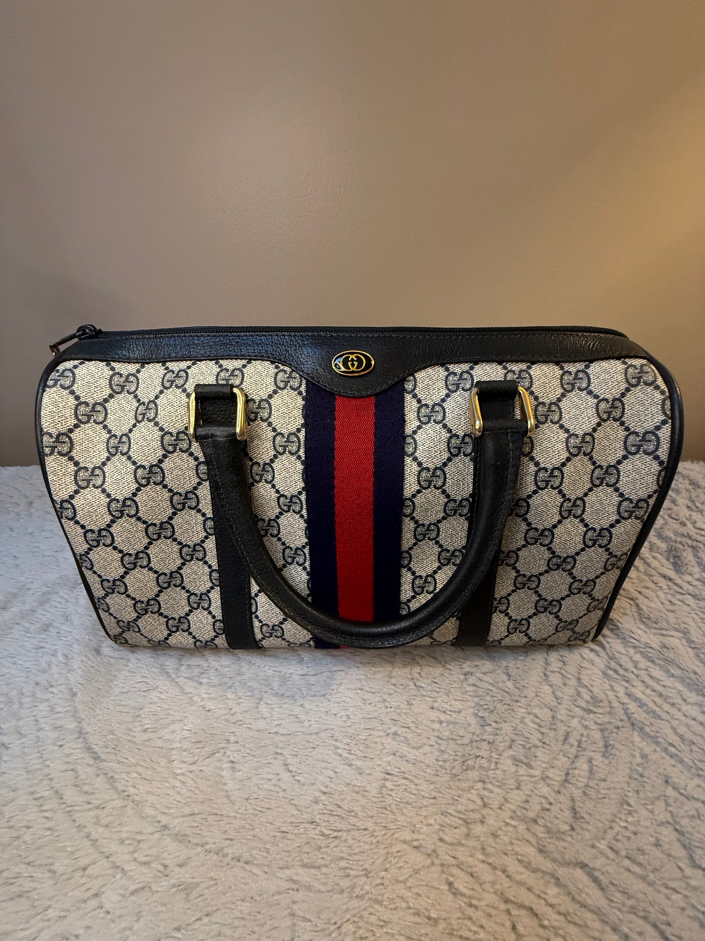 Gucci
GG Supreme Boston Bag- Vintage
