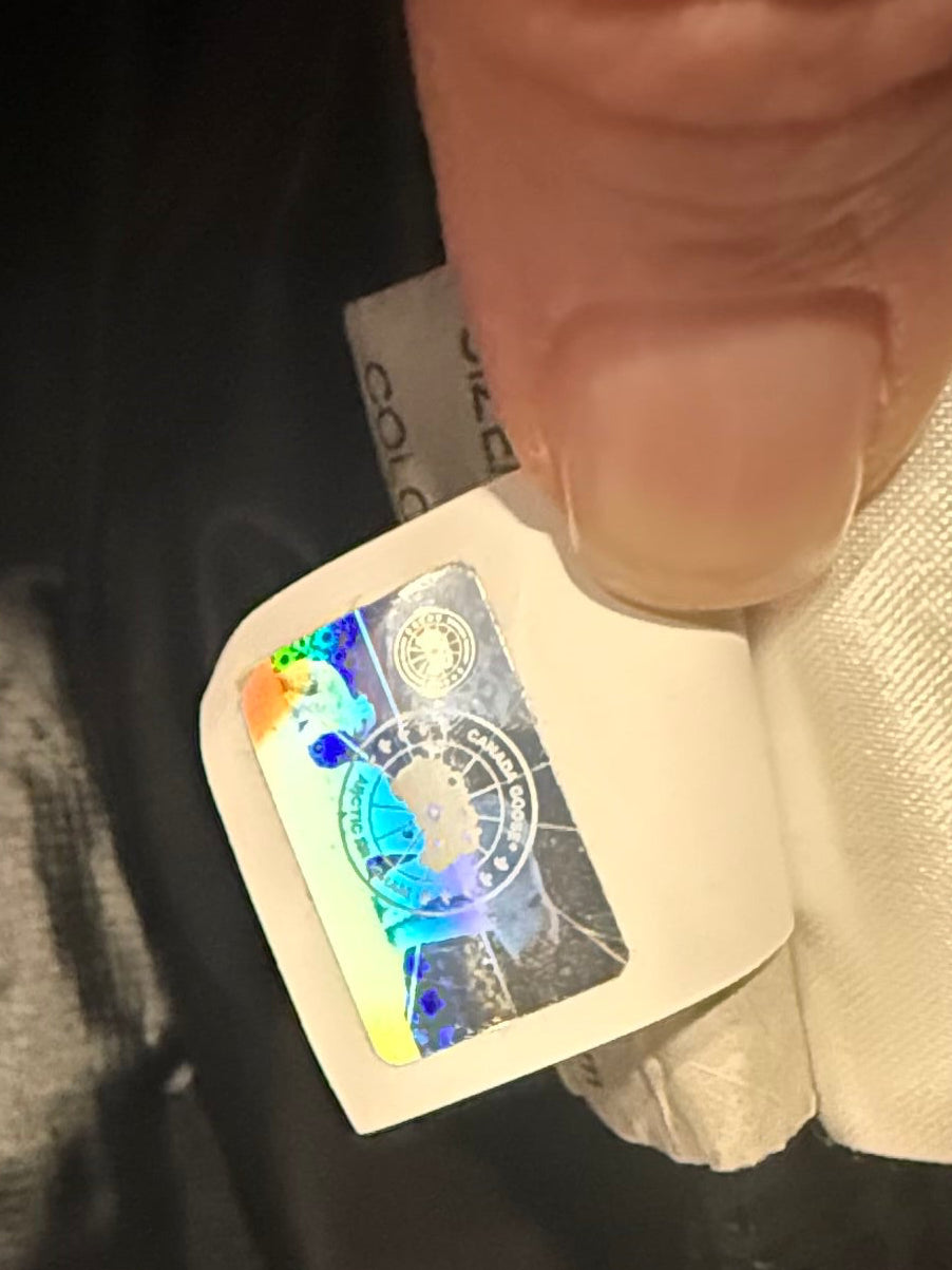 NWOT- Canada Goose Croften Hooded Puffer- Emblem Gold