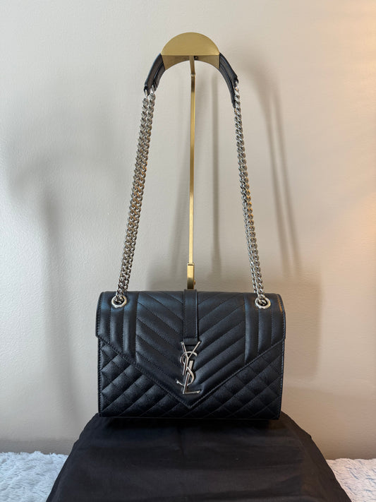SAINT LAURENT
Envelope Triquilt Medium YSL Shoulder Bag in Grained Leather