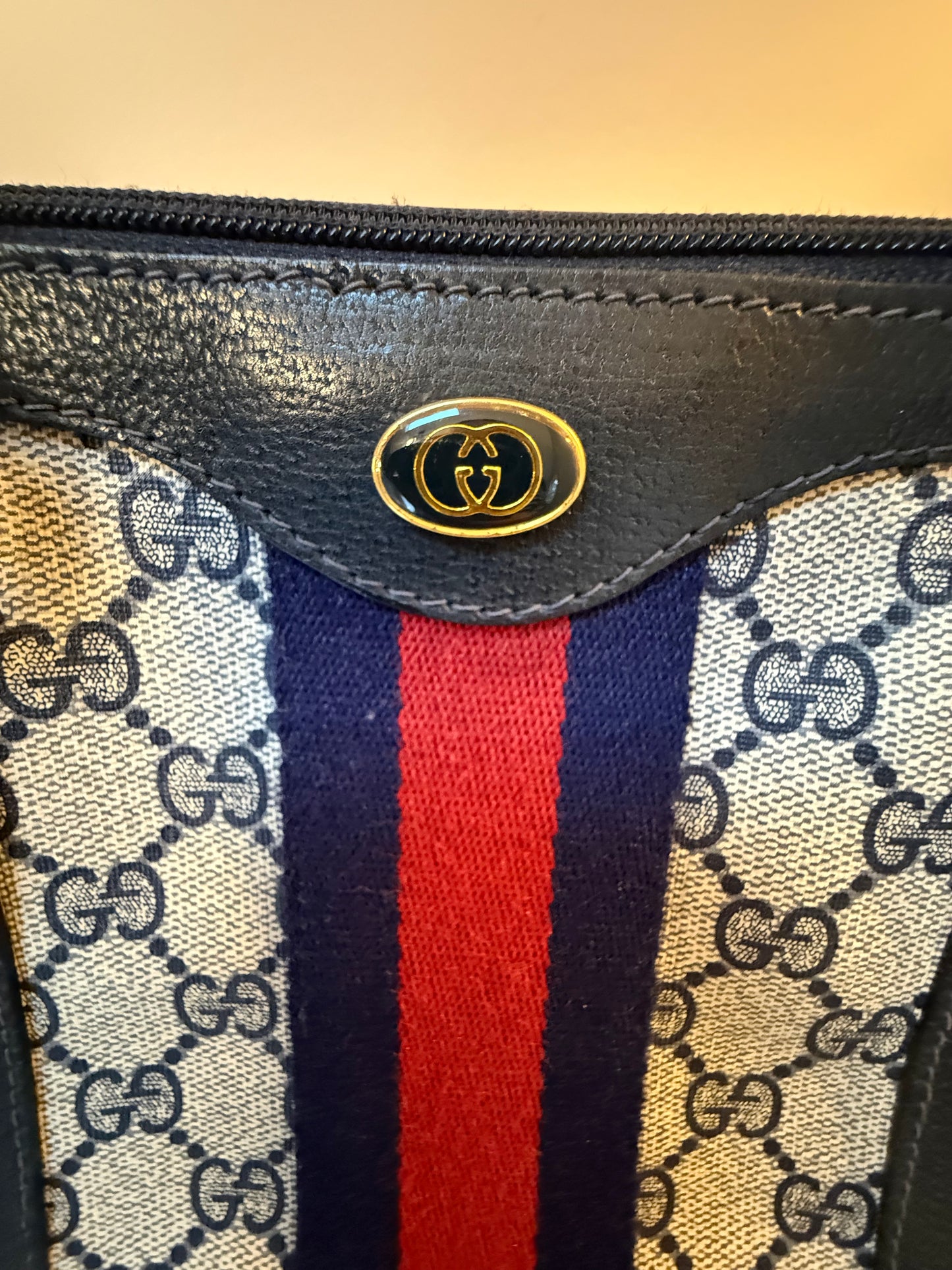 Gucci
GG Supreme Boston Bag- Vintage