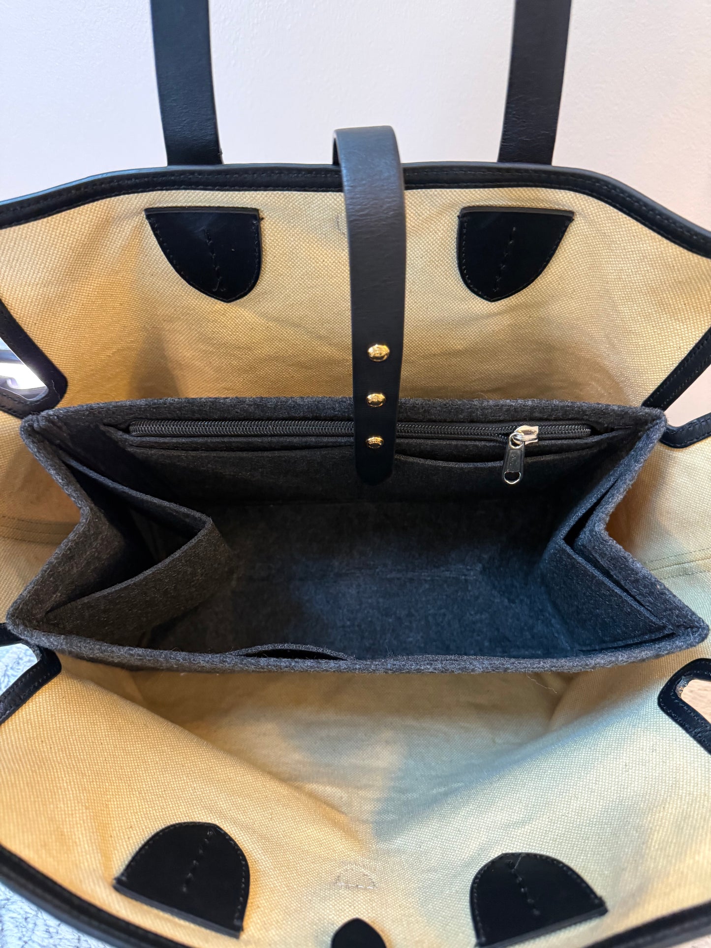 Burberry
Medium Canvas Soft Belt Tote
