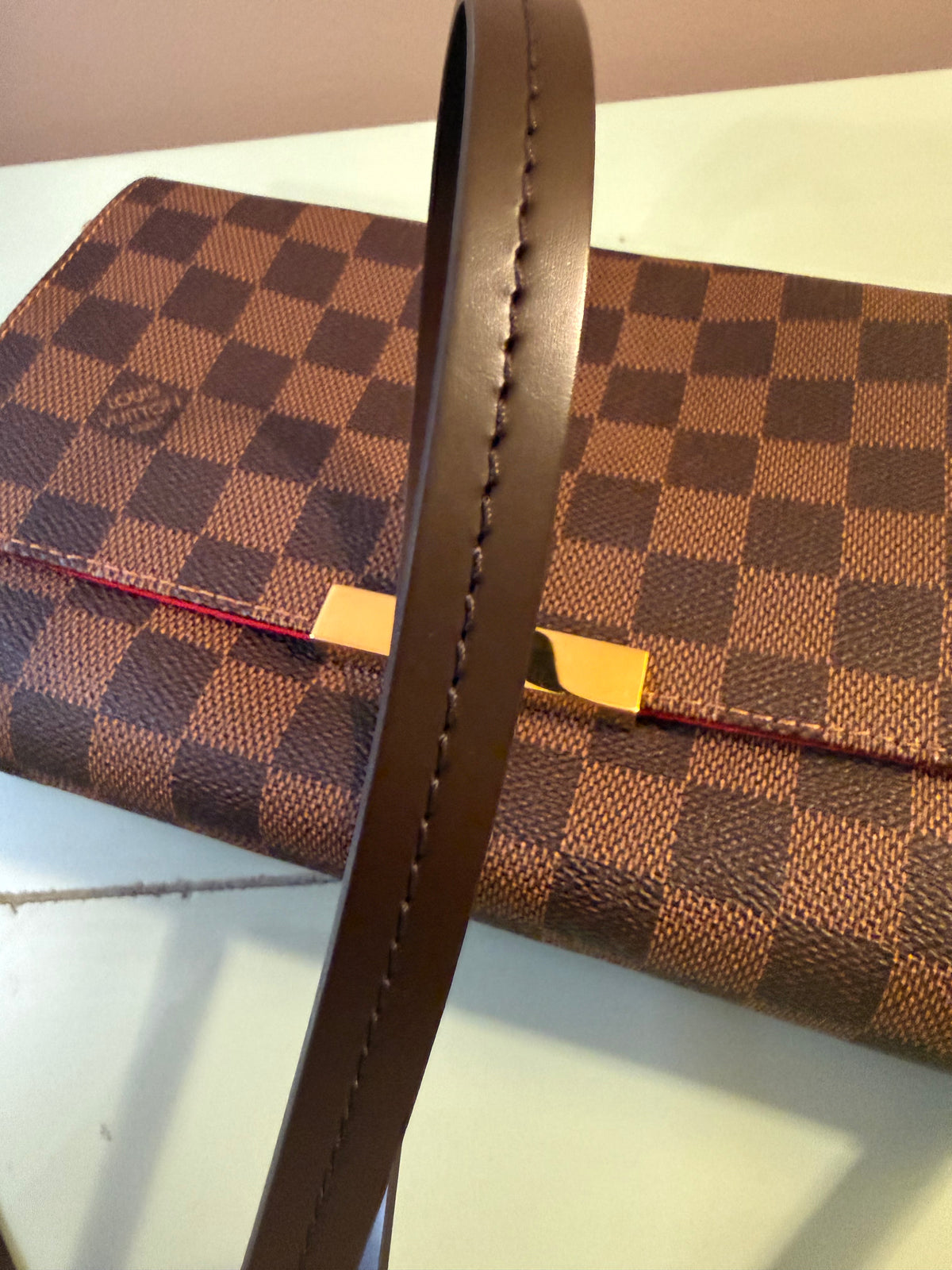 Louis Vuitton Favorite MM  A++ condition