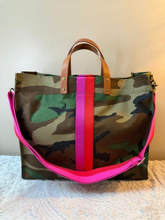Parker Thatch XL Camouflage Mimi with Shoulder Strap