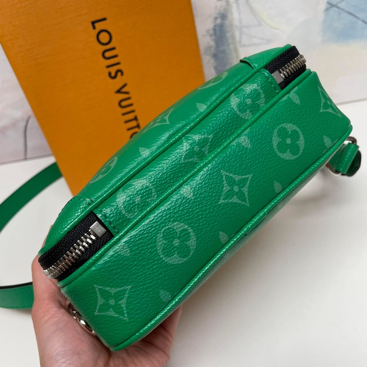 Louis Vuitton Alpha Wearable Wallet in Taigarama (Unisex)