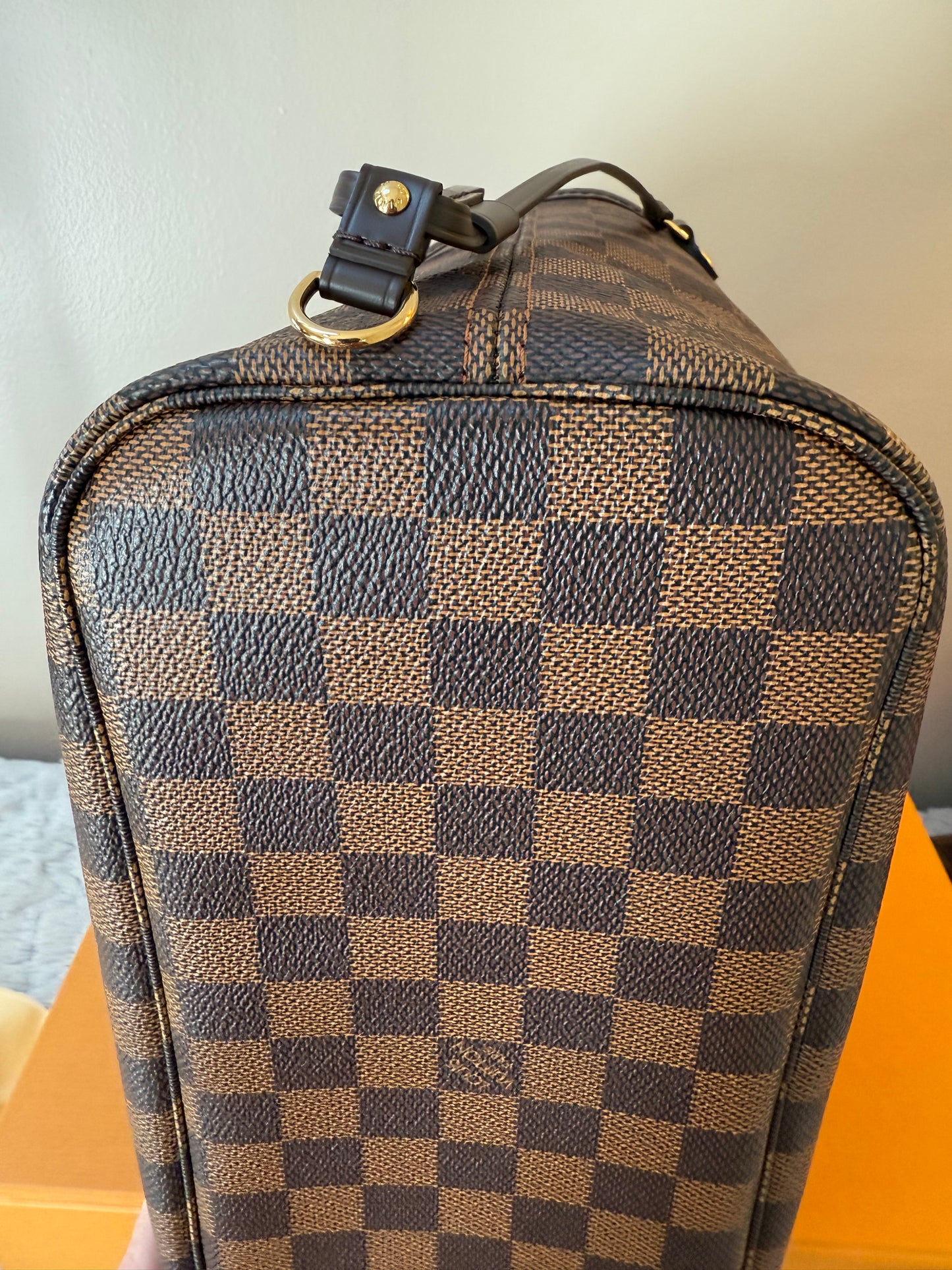 Louis Vuitton Neverfull PM with internal Pouch and organizer (unused)
