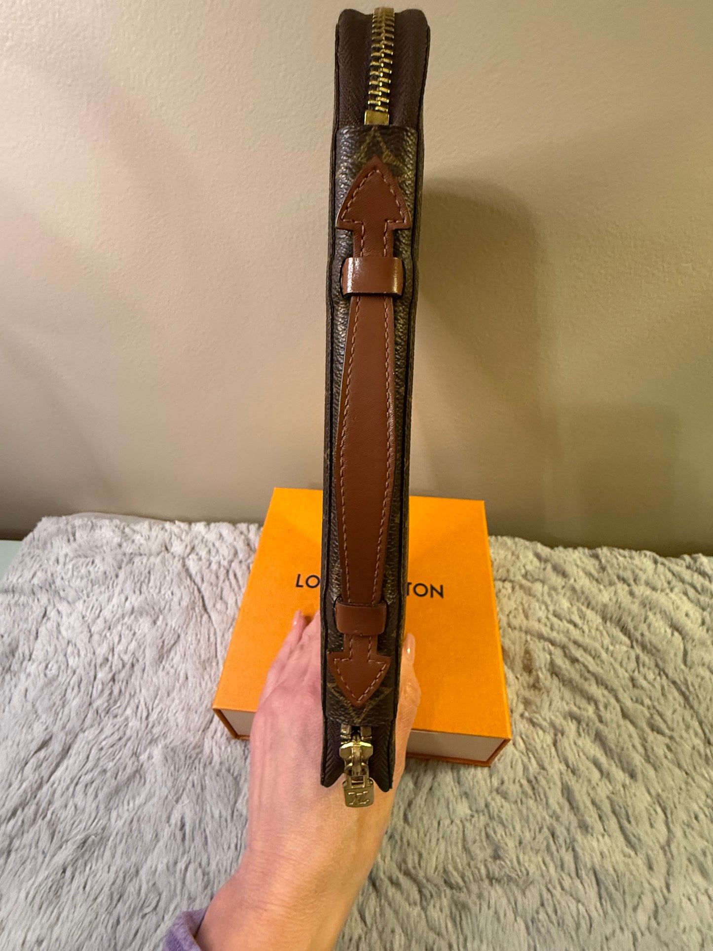 Louis Vuitton Extra Large Travel Wallet/ Organizer