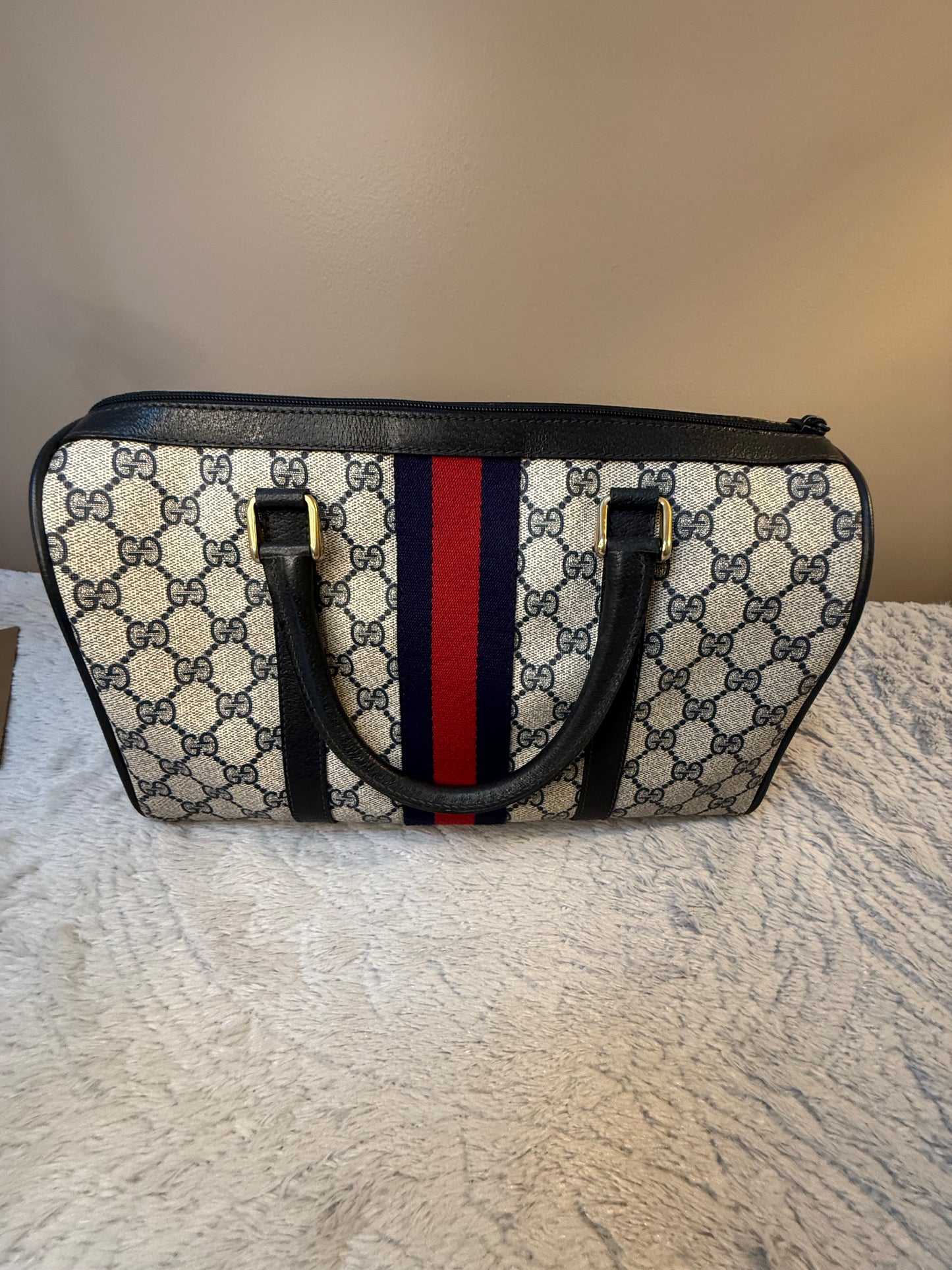 Gucci
GG Supreme Boston Bag- Vintage