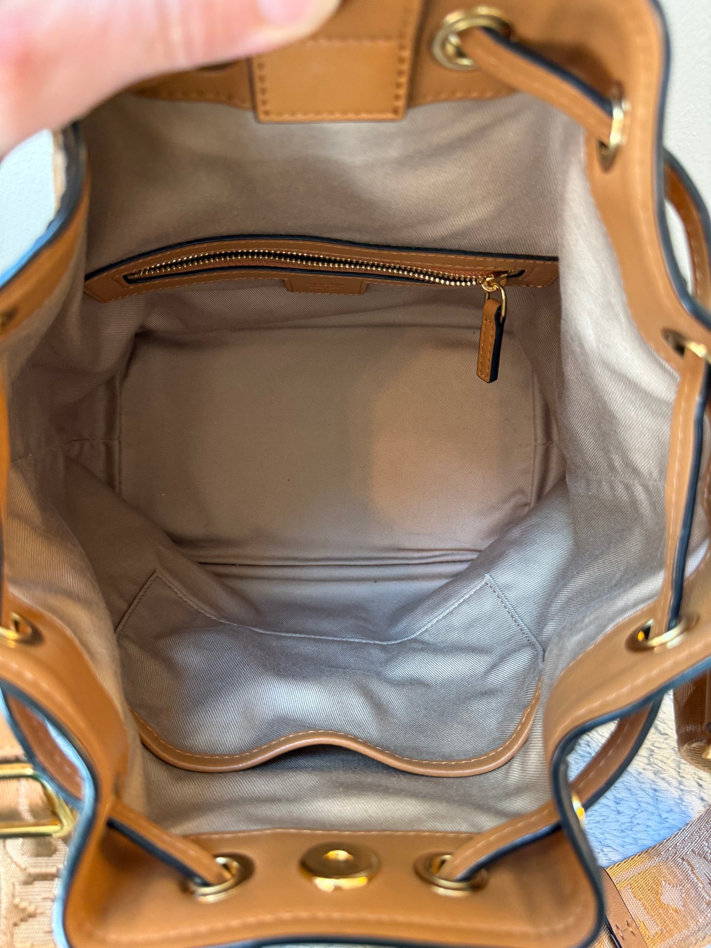 MCM Dessau Drawstring Bag In Visetos- Medium