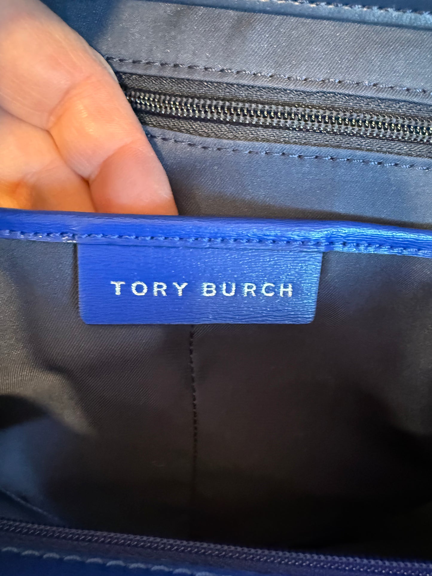 Tory Burch
Parker Leather Tote